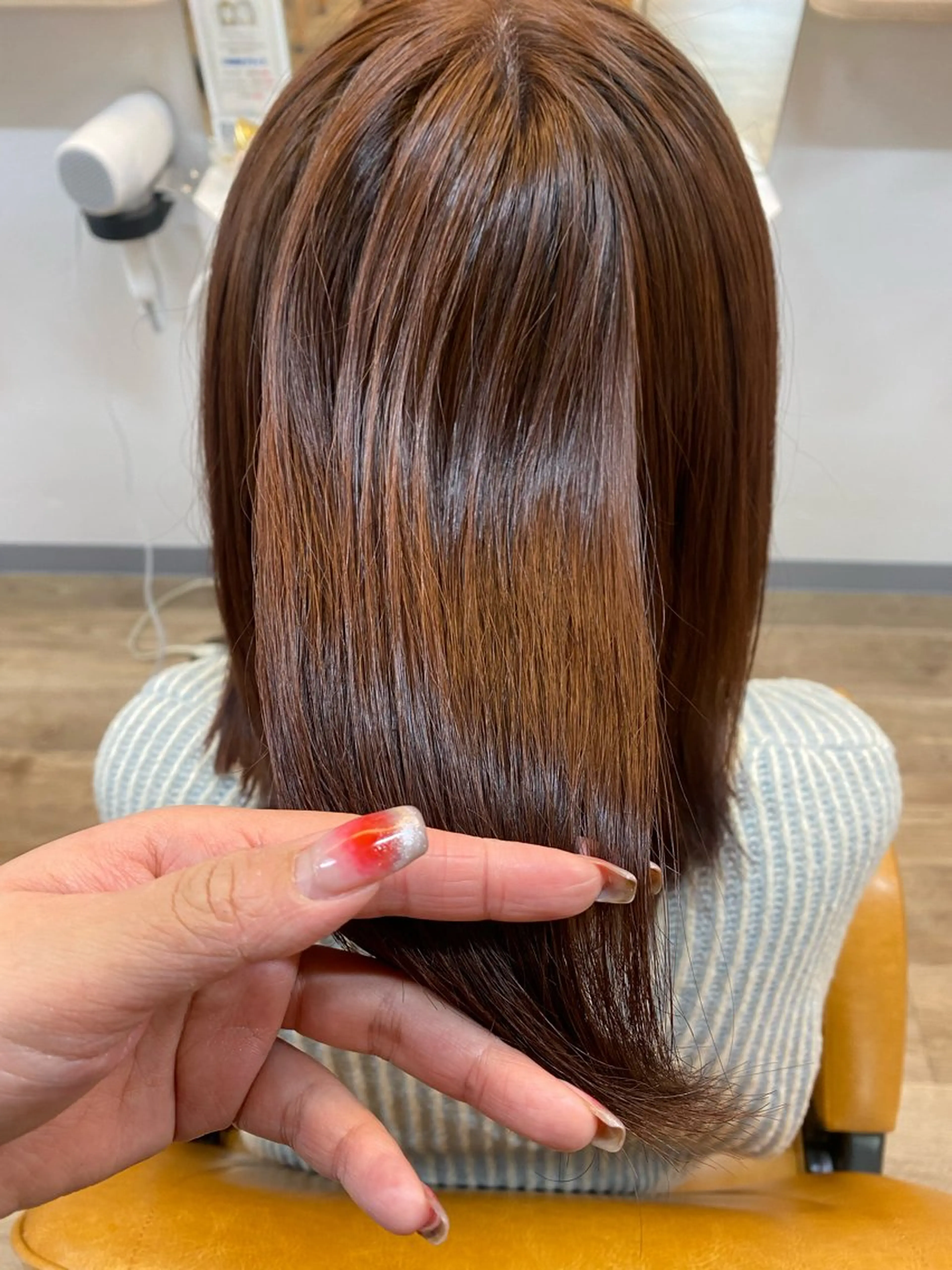 ミディアム ピンクブラウン ブリーチなし透明感 🕊ワダ　ユイのヘアスタイル