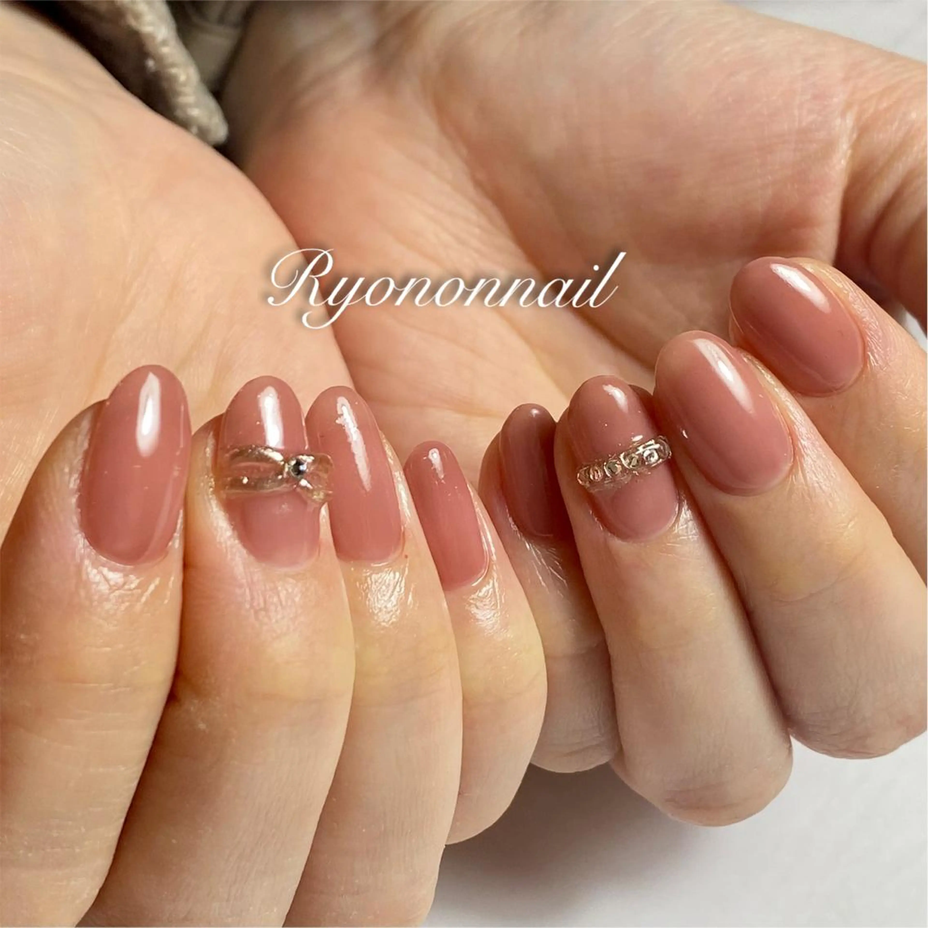 ネイル アートネイル Ryononnail(リョノンネイル)所属・Ryononnail 上谷典子のネイルデザイン