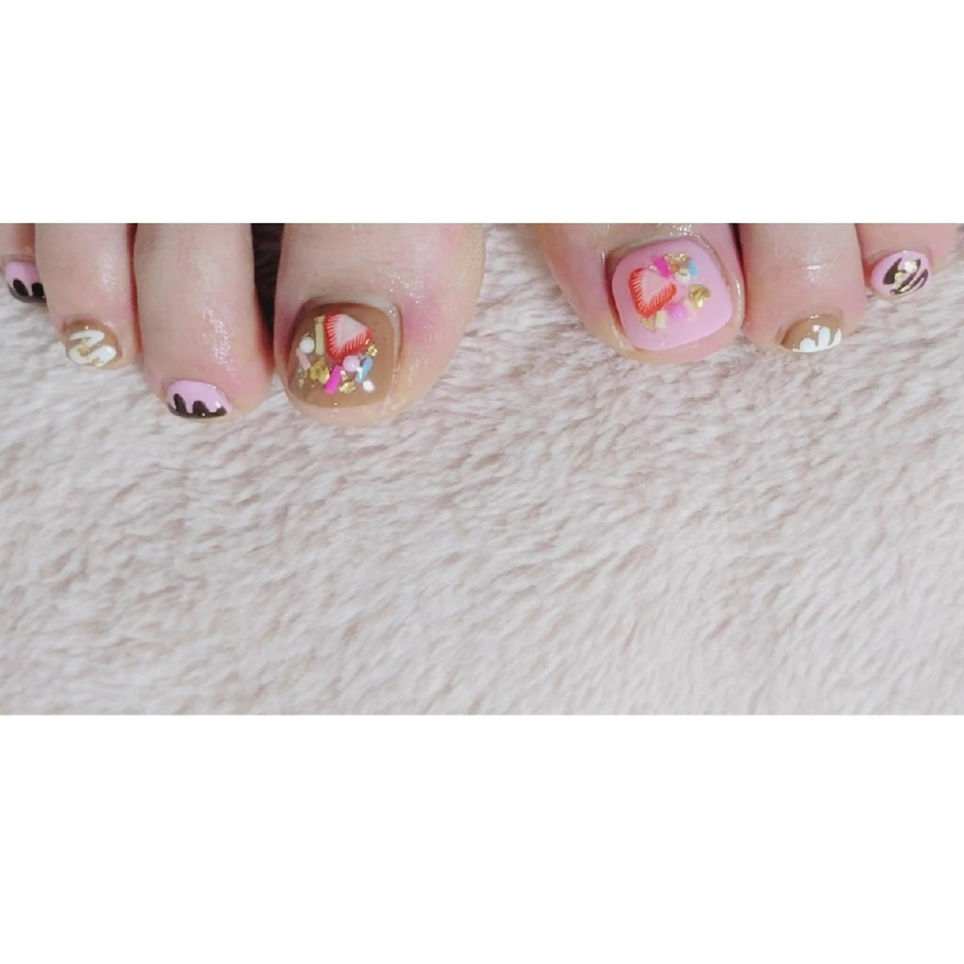 ネイル フットネイル ネイルサロンほっこり kanaのネイルデザイン