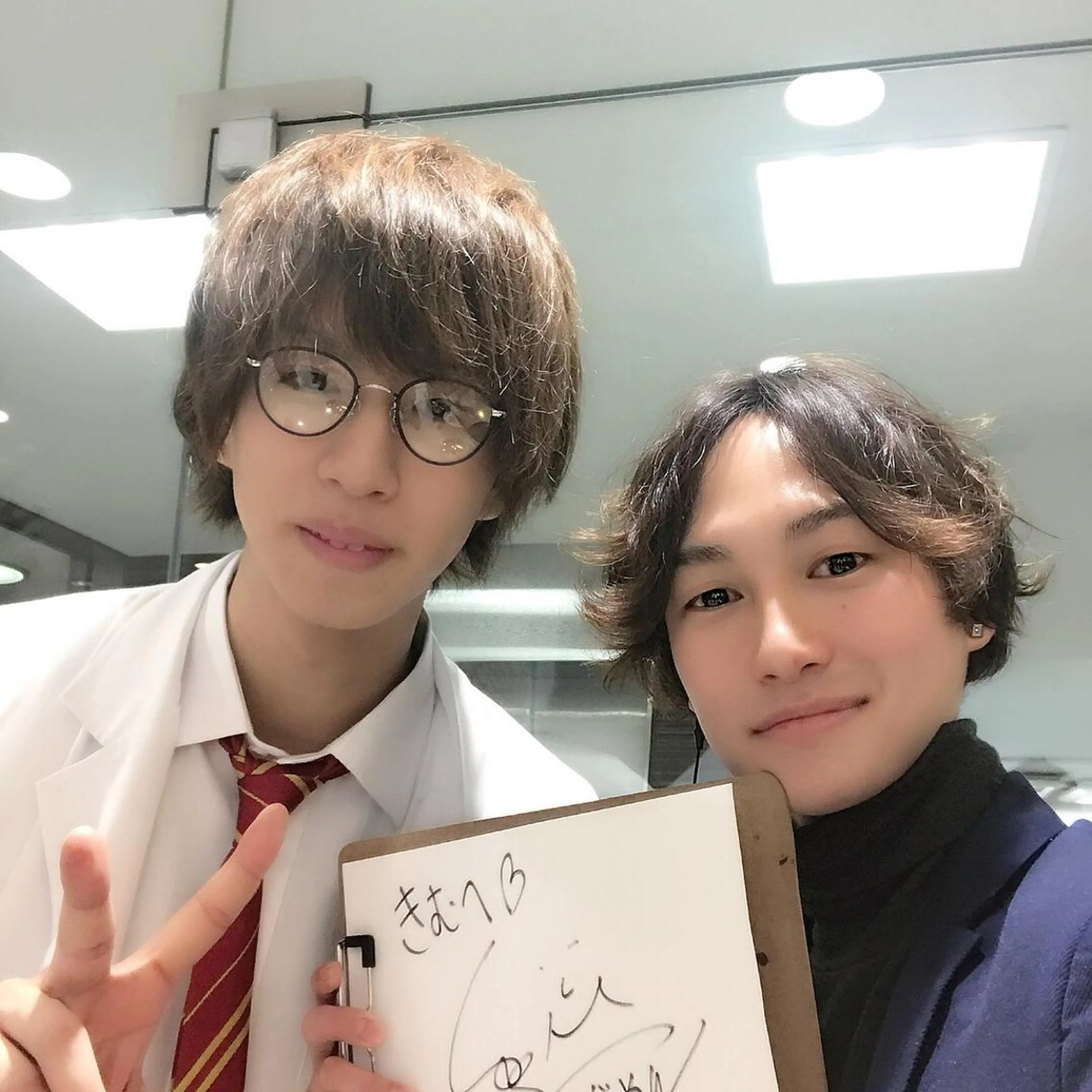 ミディアム パーマ 髪質改善カラー ショートボブ専門のヘアスタイル