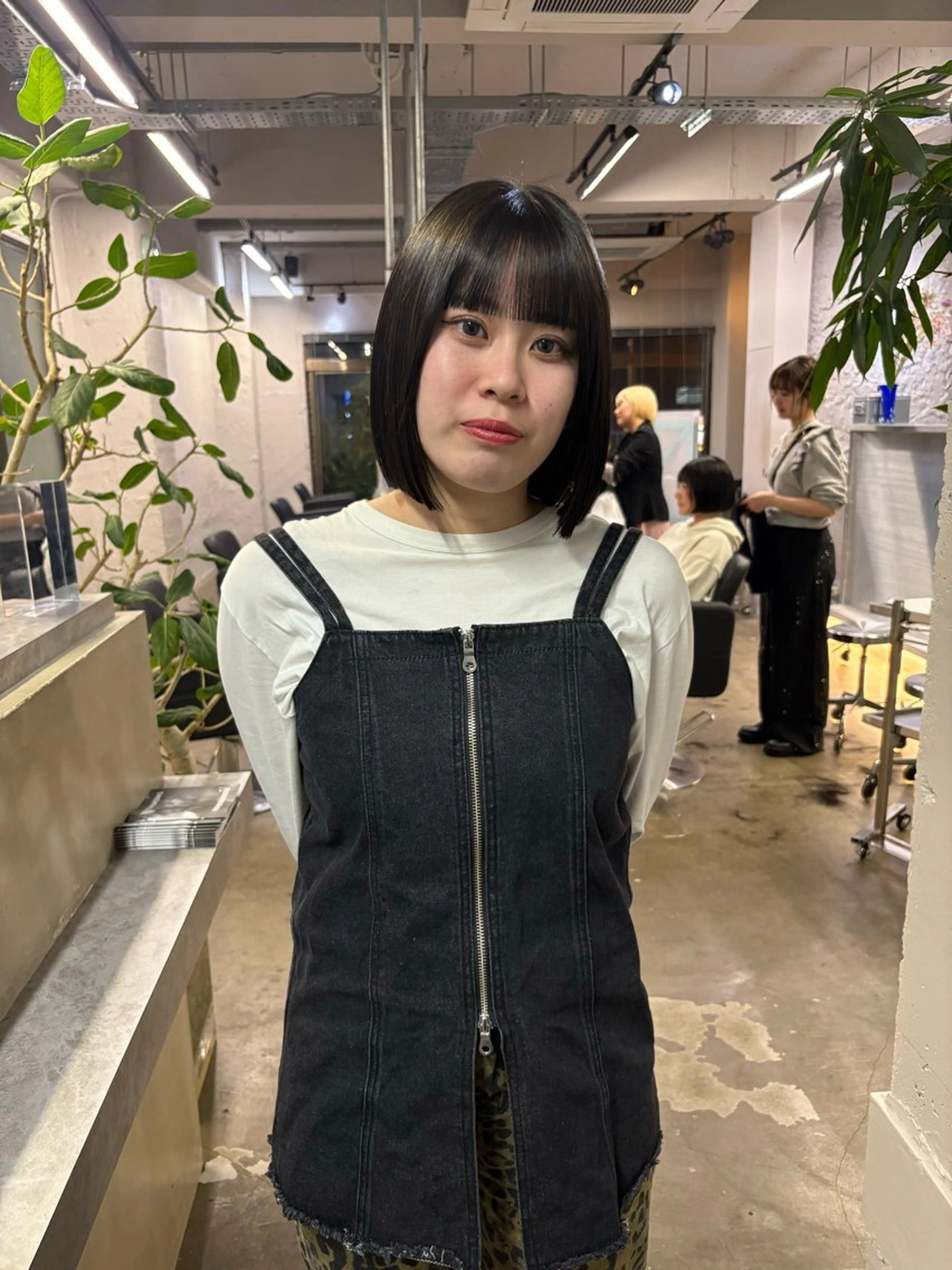 ショート カラー ハイトーン レイヤー🎀meiのヘアスタイル