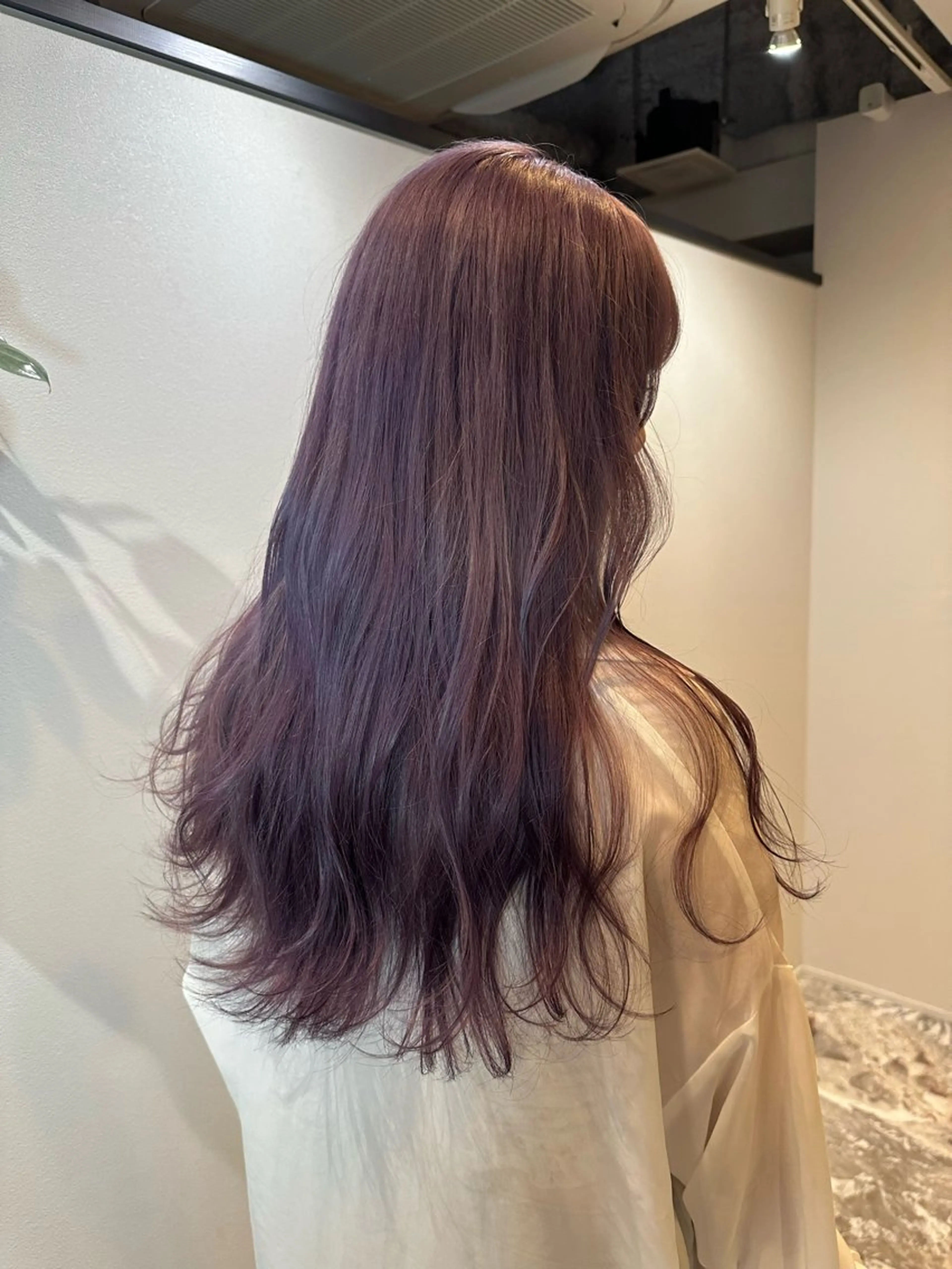 ロング ヘアカラー トリートメント 山下恋佳/矢場町/ ブリーチ/ショートのヘアスタイル