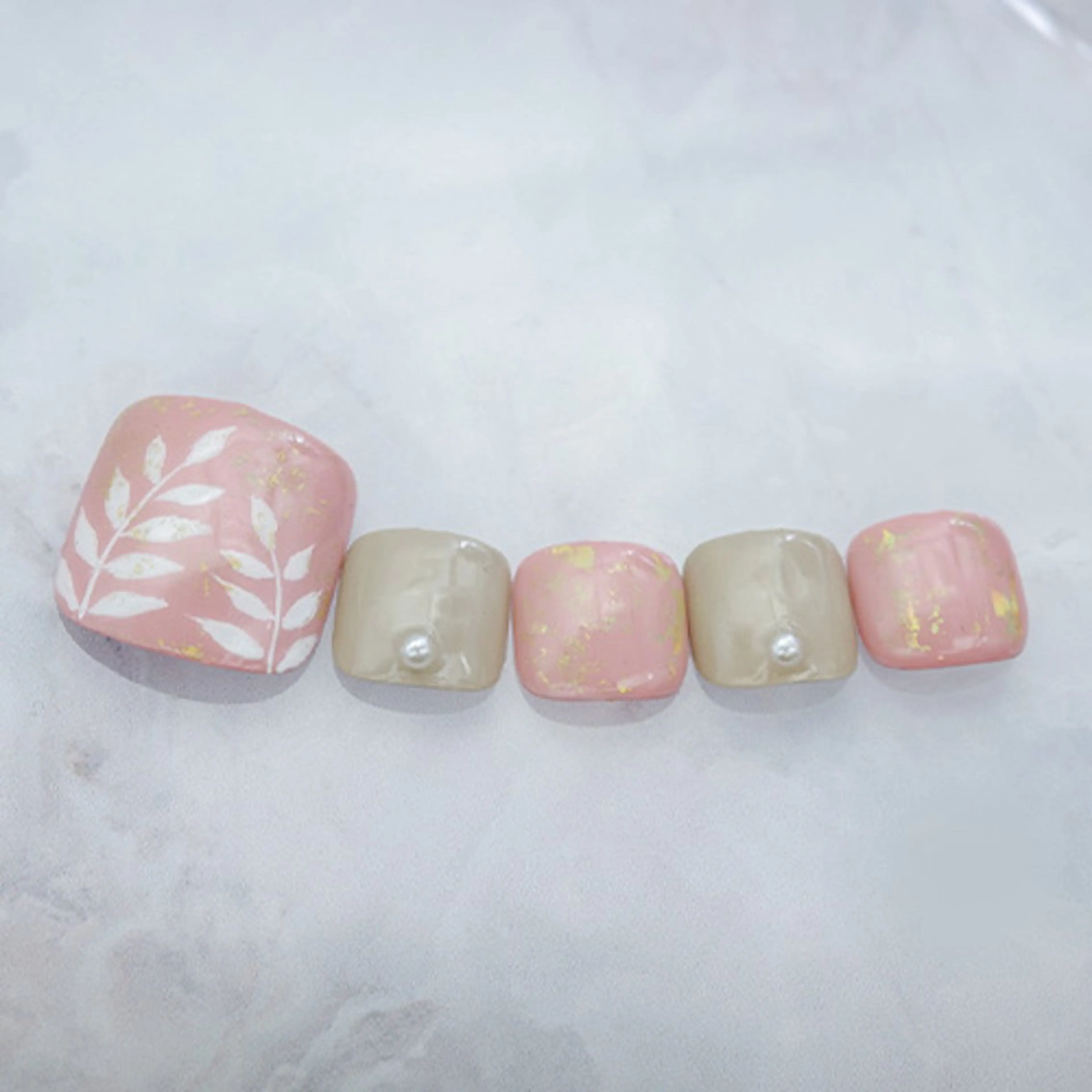 ネイル フットネイル はあとねいる 盛岡青山店のネイルデザイン