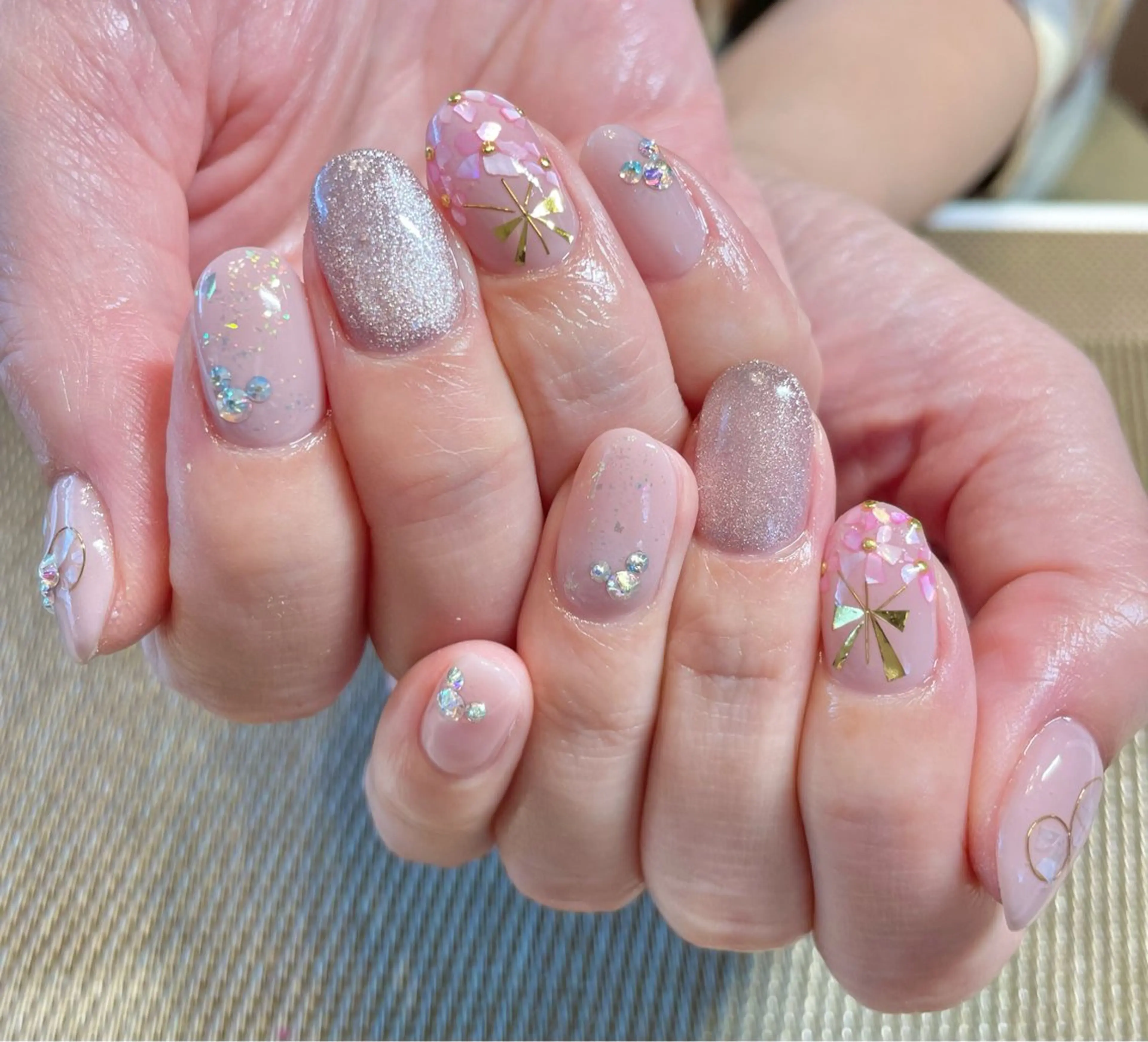 ネイル Up styleのネイルデザイン