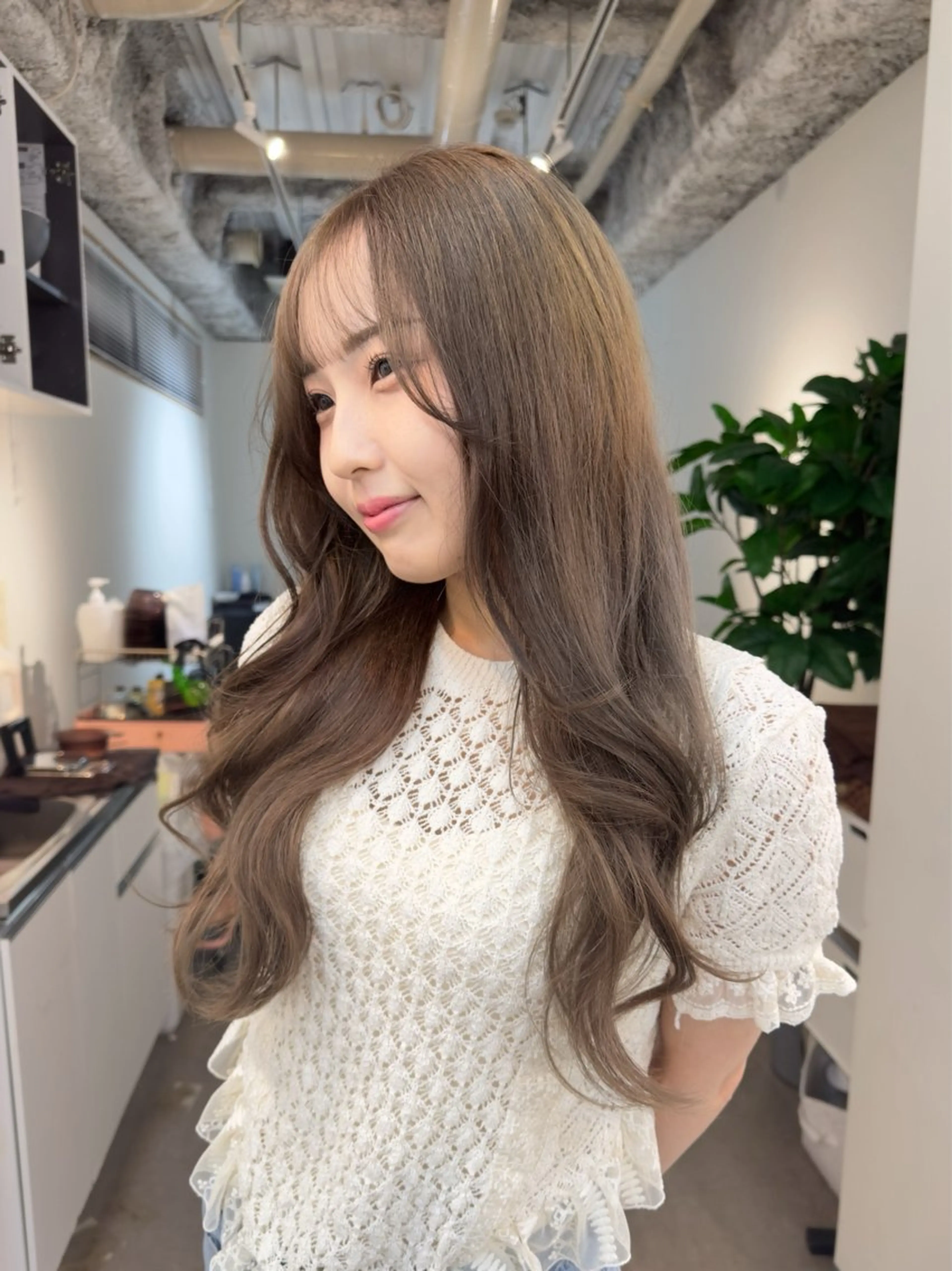 ロング カラー ヘアカラー レイヤー/顔周り /いいぬまみかのヘアスタイル