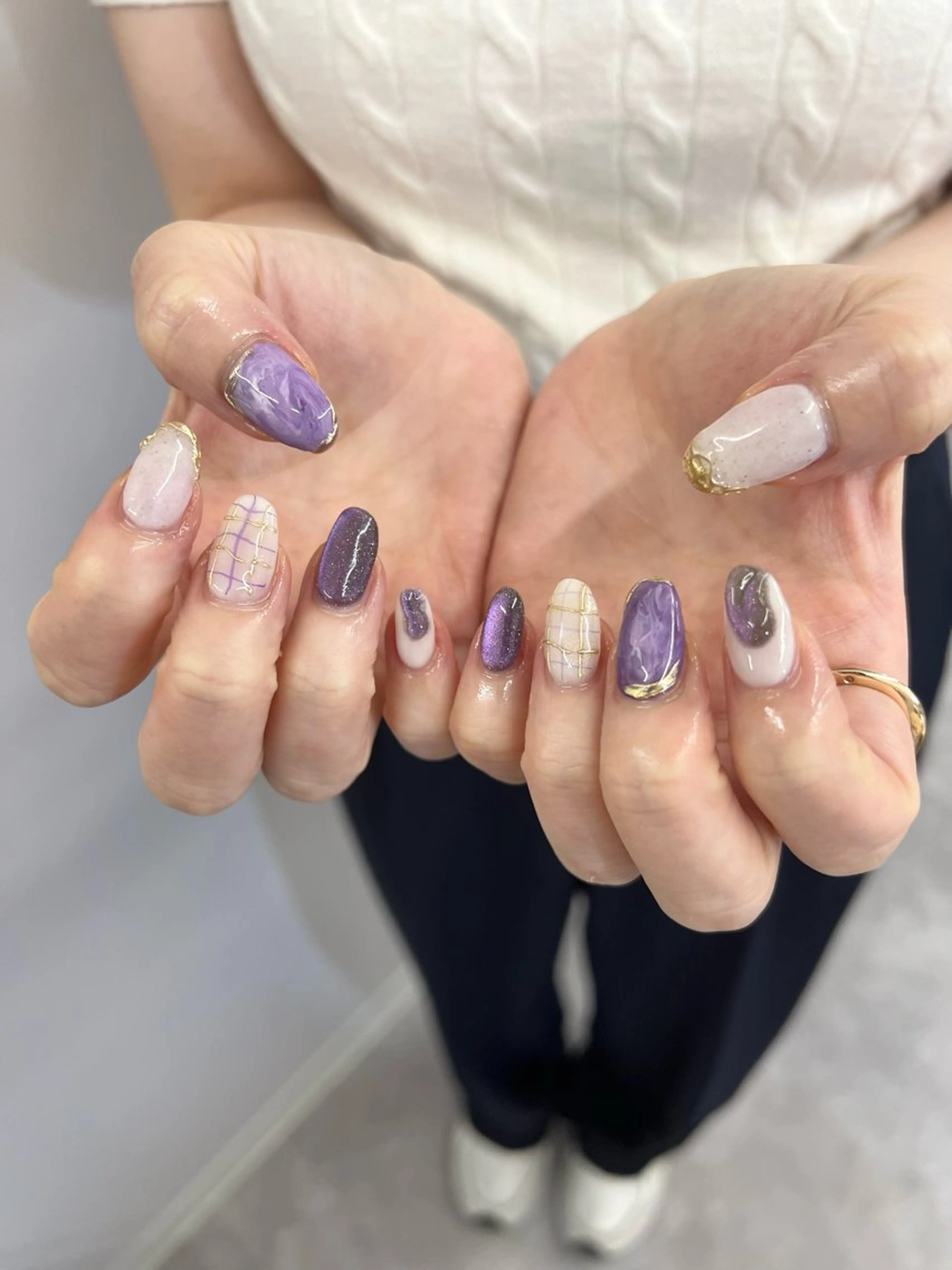 ネイル ジェルネイル ゴールド マグネットネイル ミラーネイル ニュアンスネイル ハンドネイル ハンドケア Bana_ Nailのその他イメージ