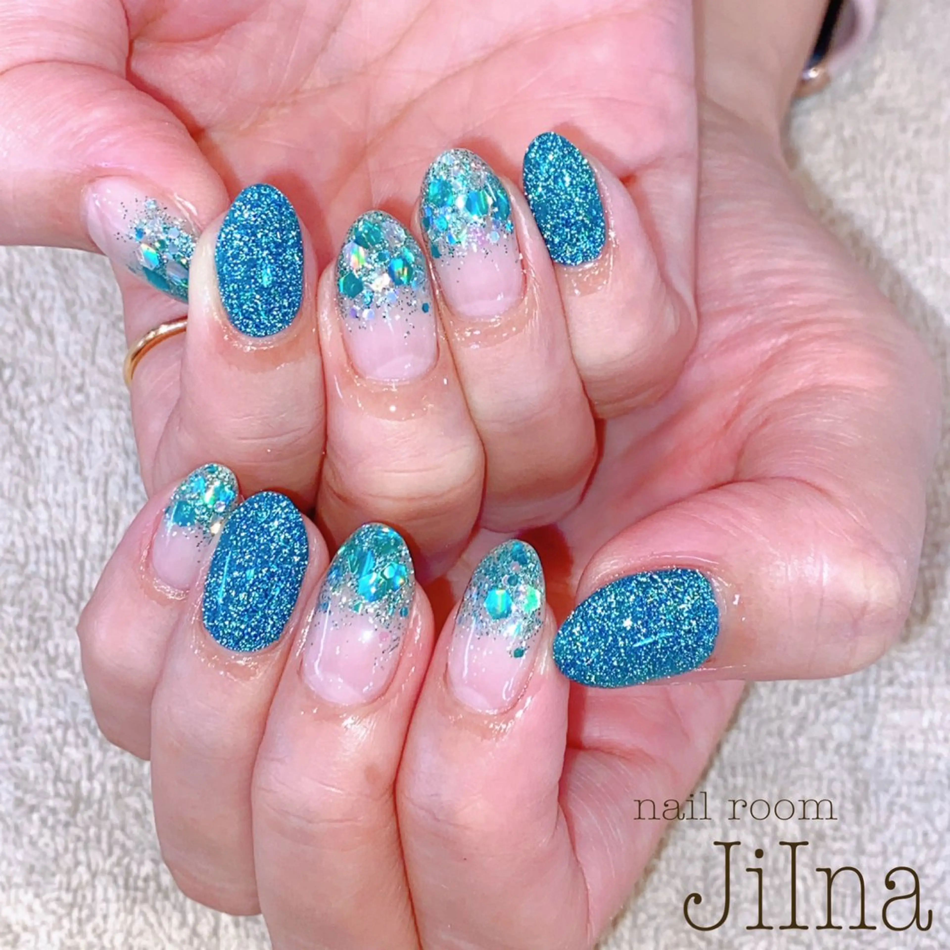 ネイル ラメ(グリッター) ラメグラデーション ワンカラーネイル JiIna nailのネイルデザイン