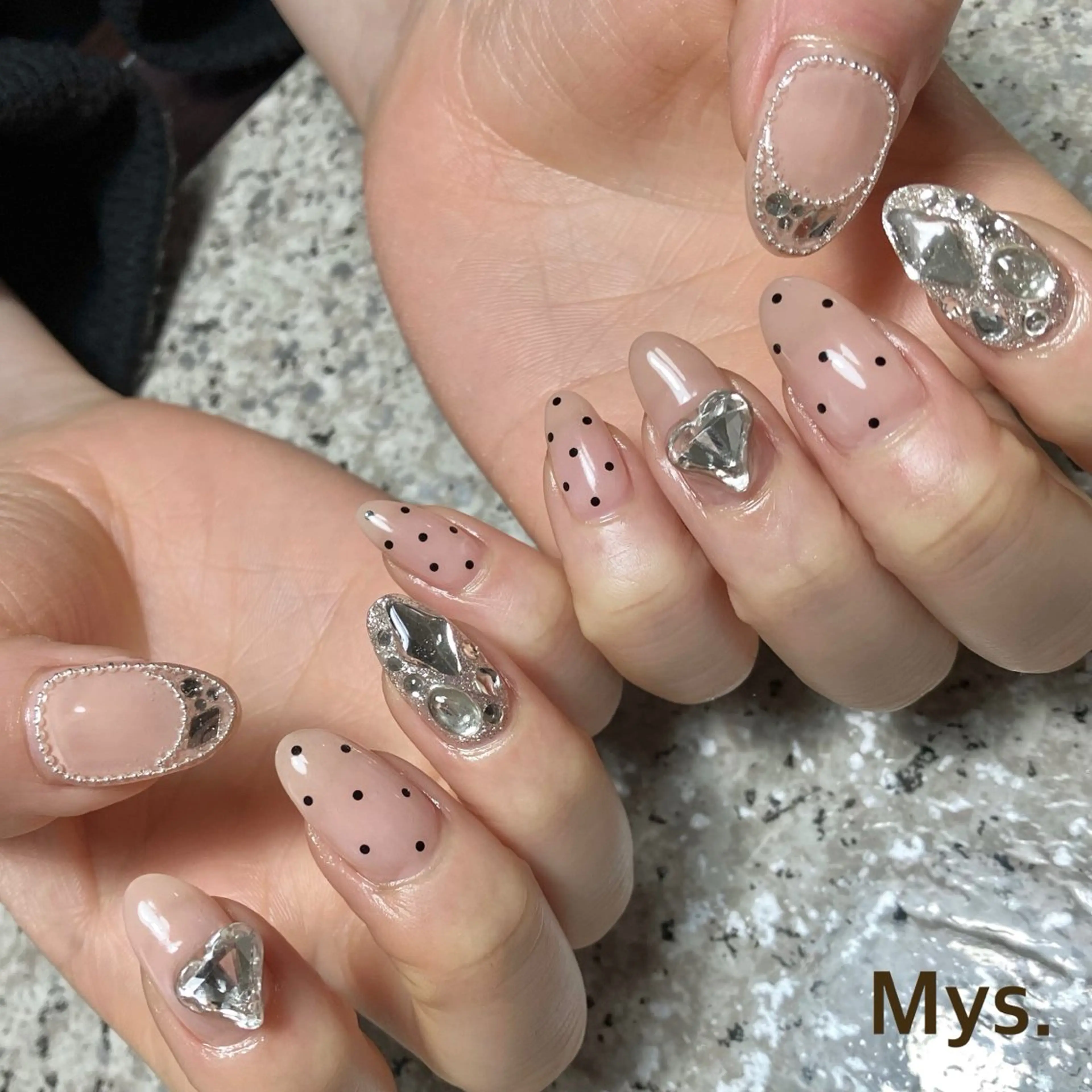 ネイル ハンドネイル Mys. 三上紗紀のネイルデザイン