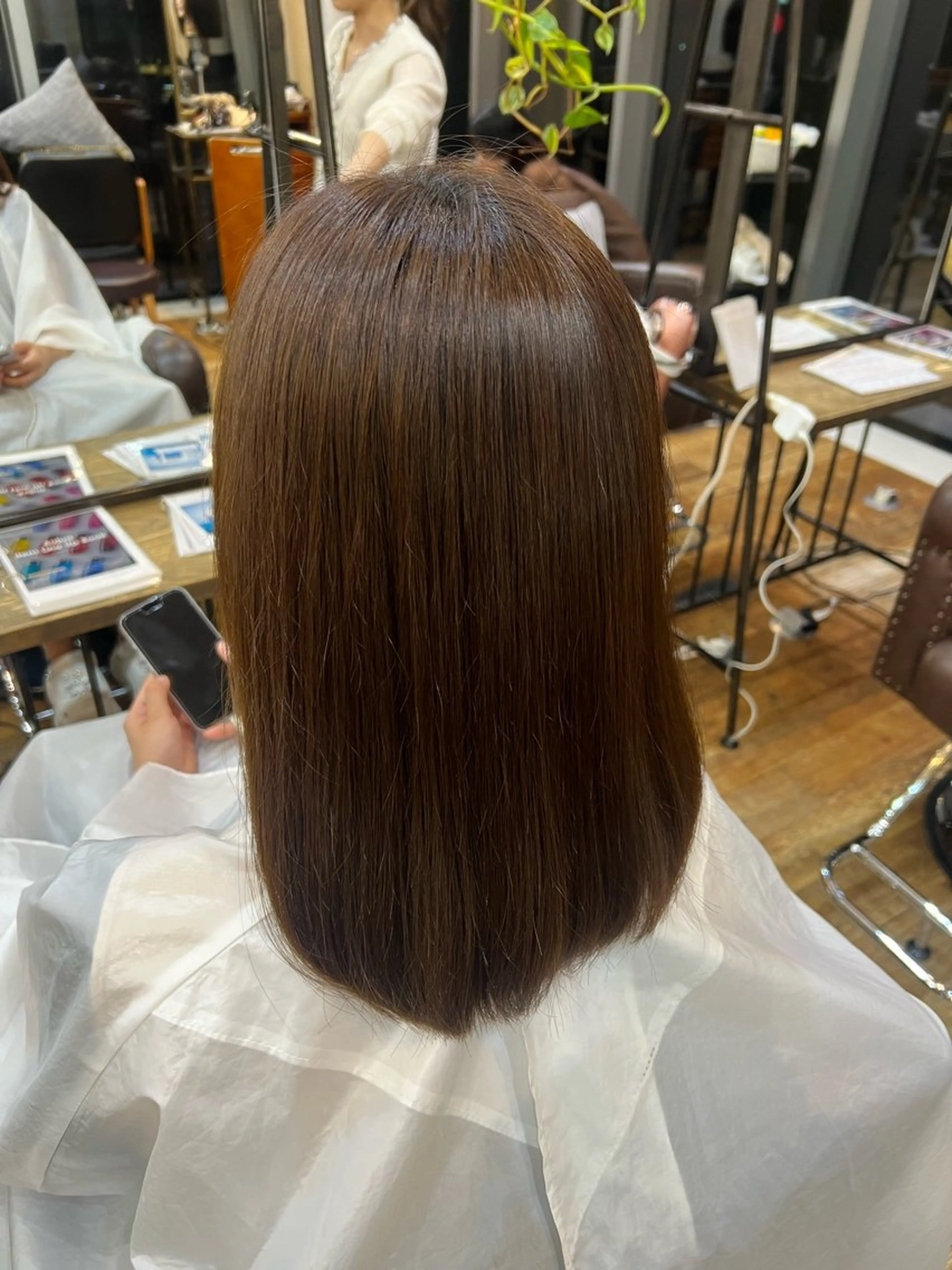 セミロング 縮毛矯正 るあ/カラー /トリートメント🫧のヘアスタイル