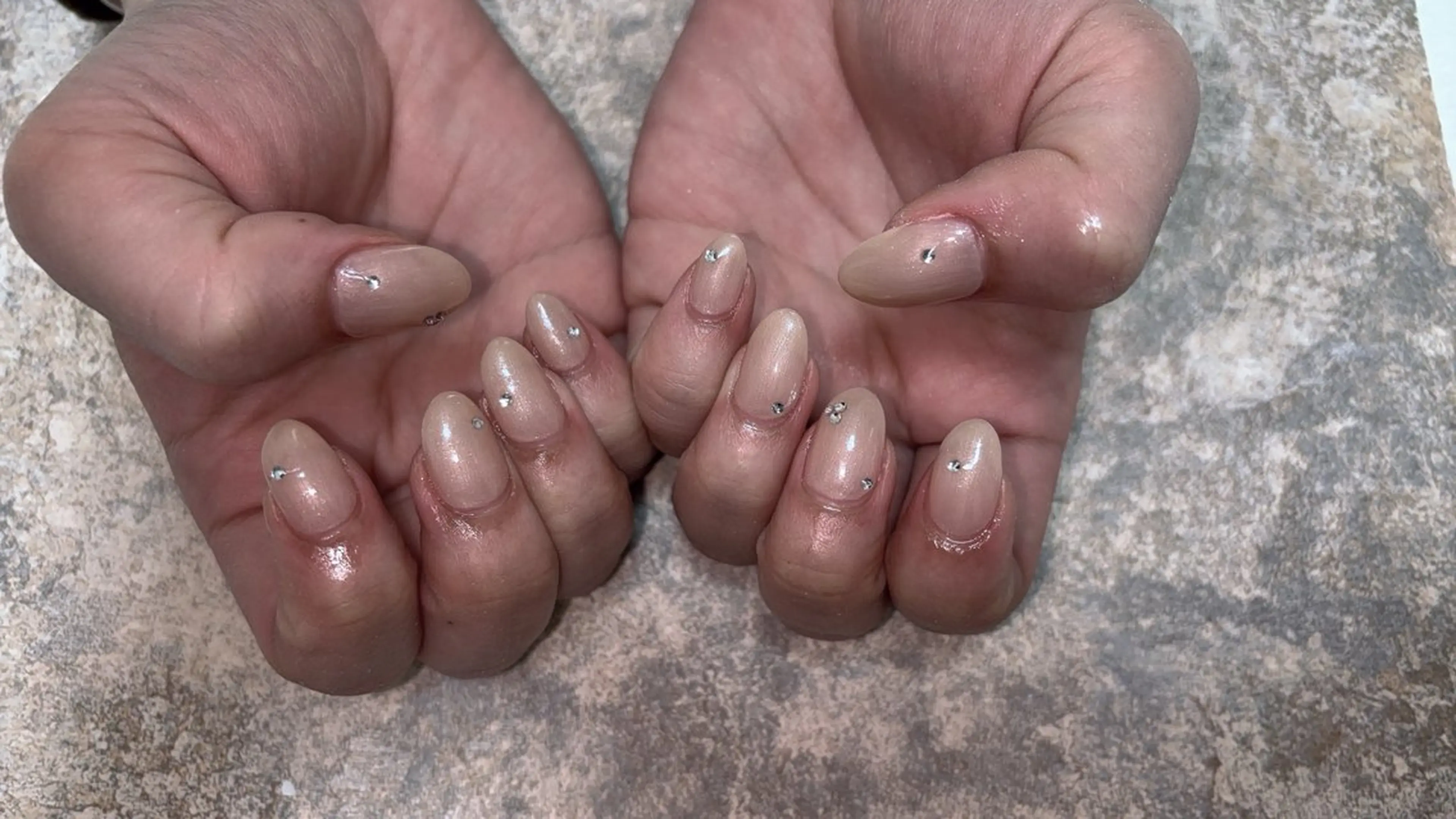 ネイル ストーンネイル ハンドネイル coco nailのネイルデザイン