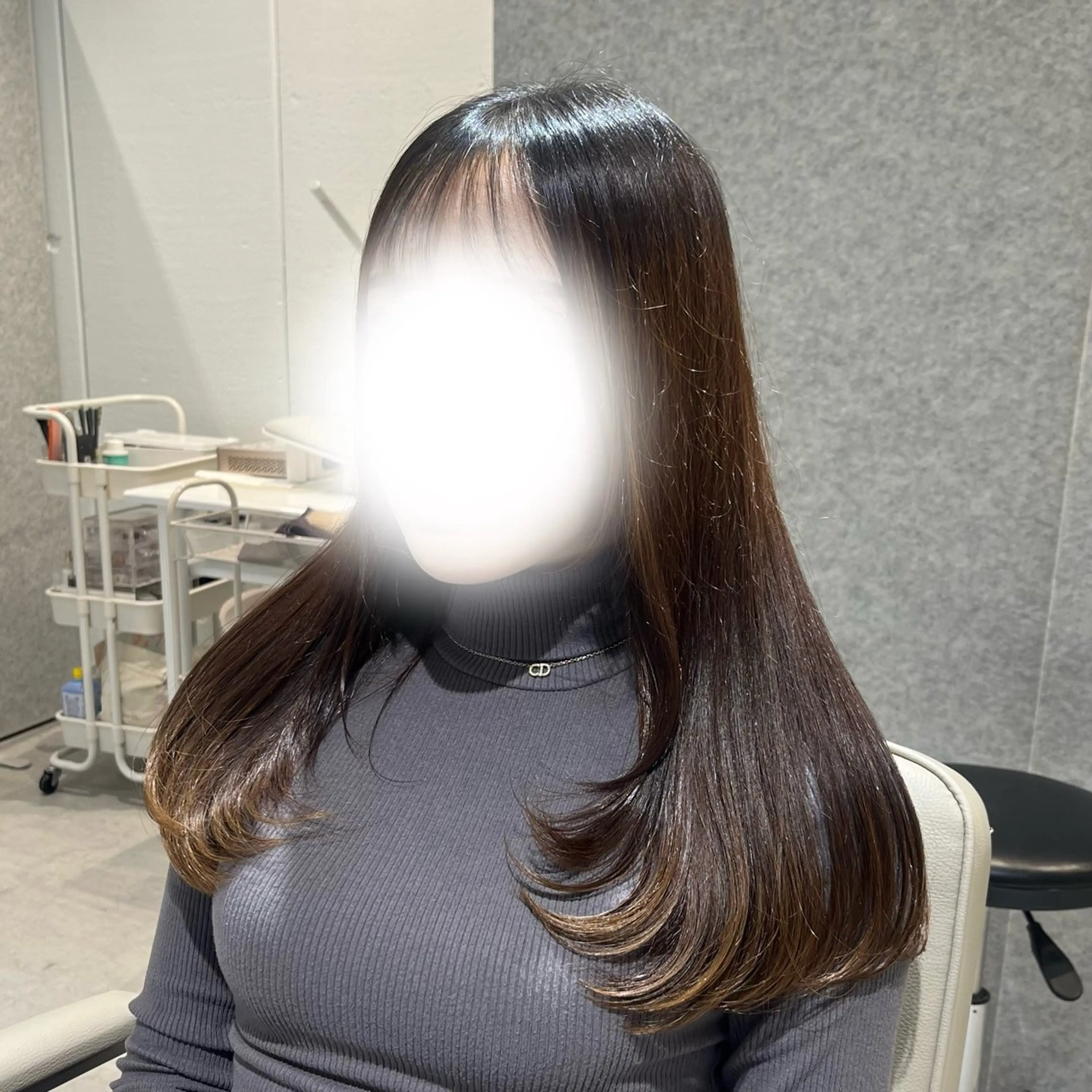 セミロング レイヤーカット Kurume／ NORA UMEDAのヘアスタイル