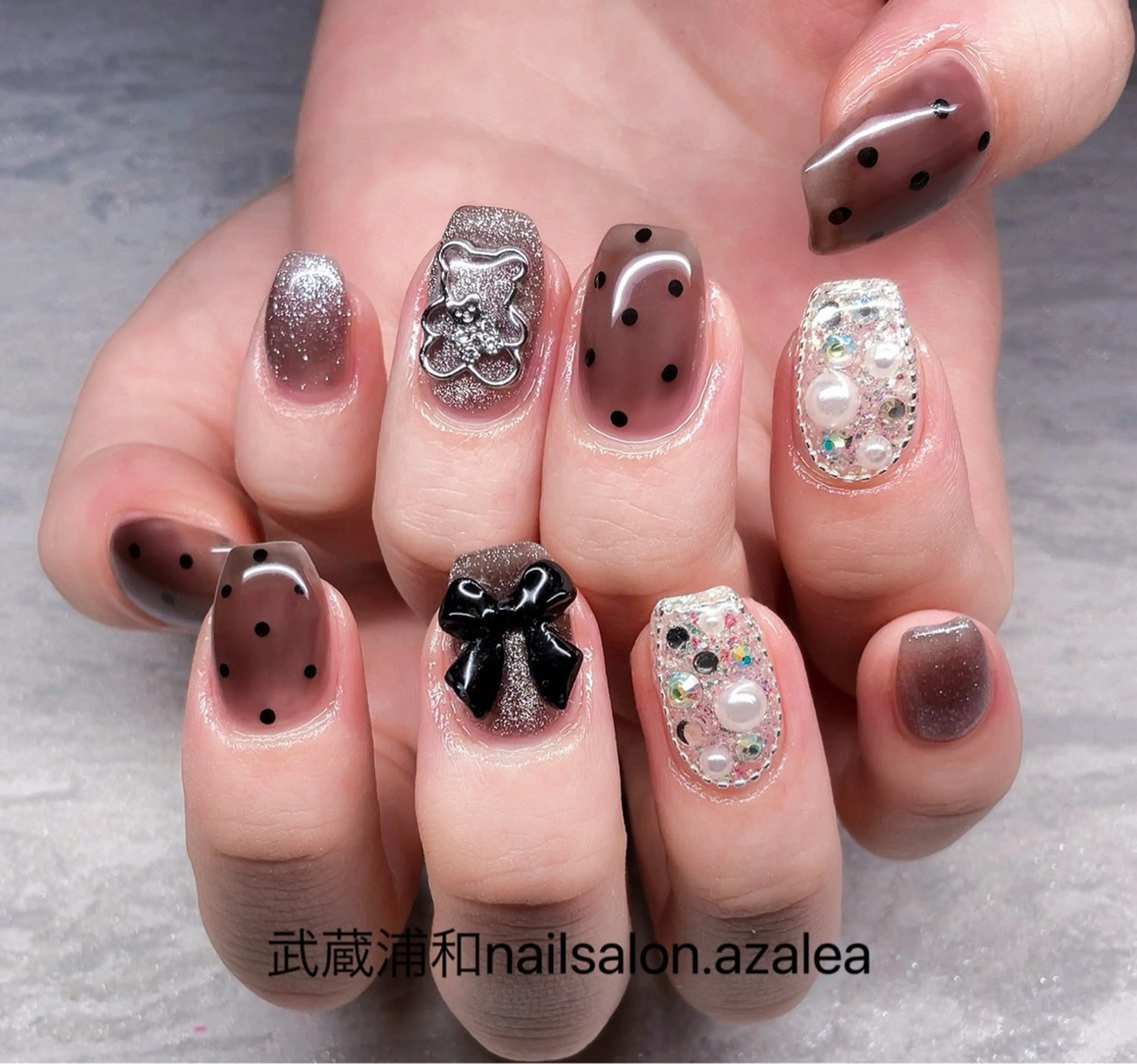 ネイル ハンドネイル R inのネイルデザイン