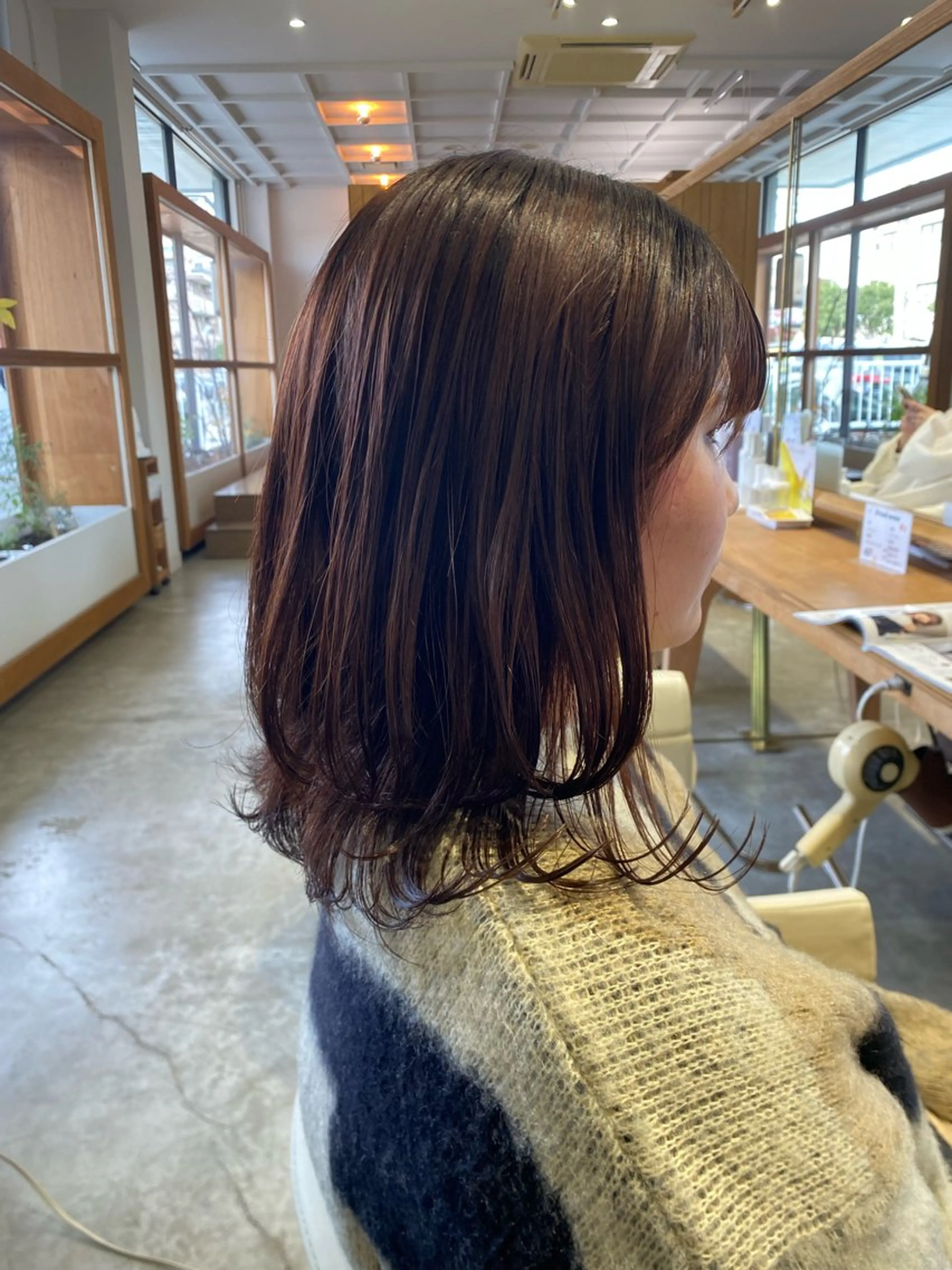 ミディアム ミディアムレイヤー レイヤーカット fulam所属・MIKU ／fulamのヘアスタイル