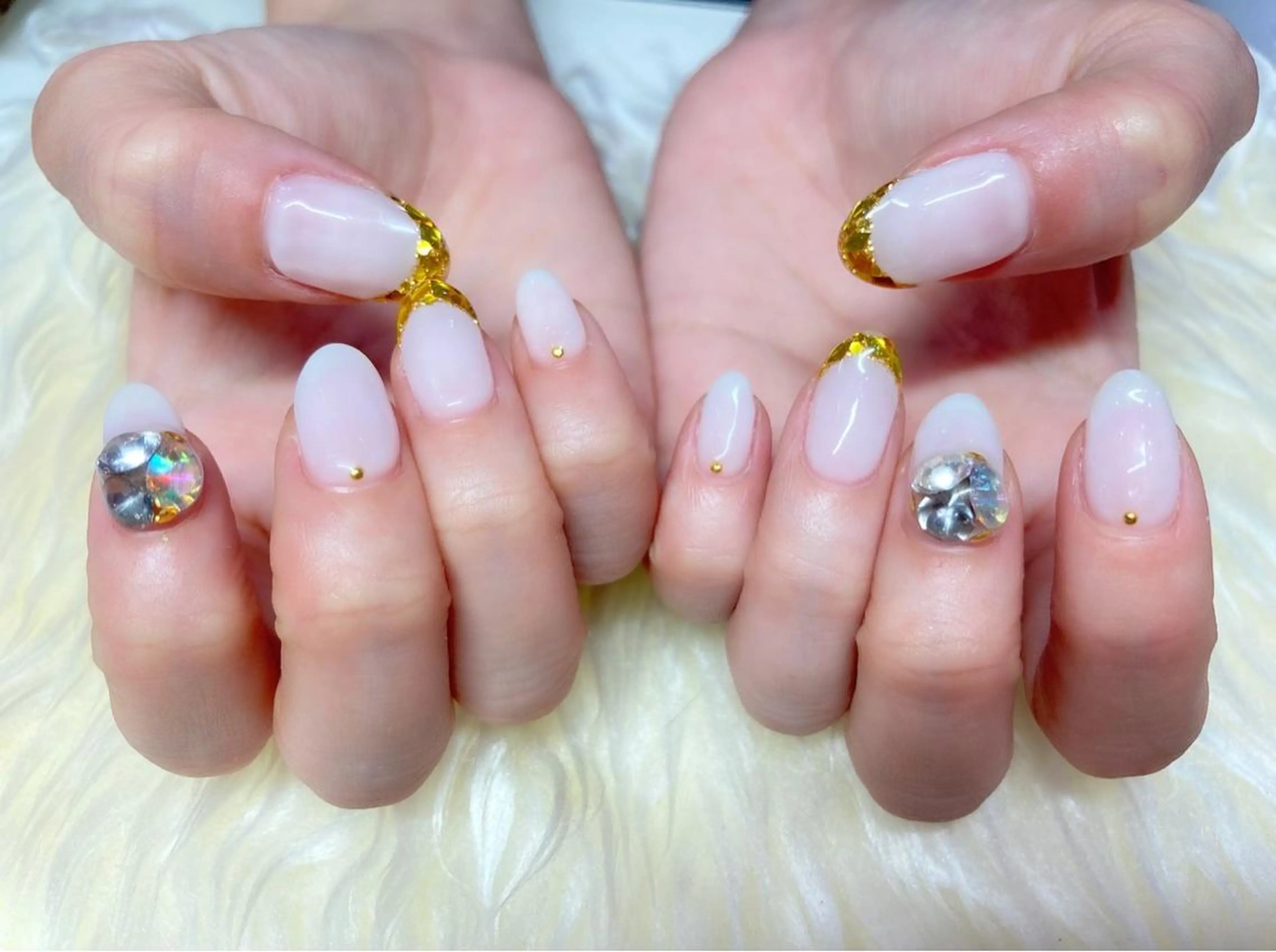 ネイル フレンチネイル ジェルネイル ガラスフレンチ ニュアンスネイル パラジェル ハンドネイル Nail&eye Belire 新宿のネイルデザイン