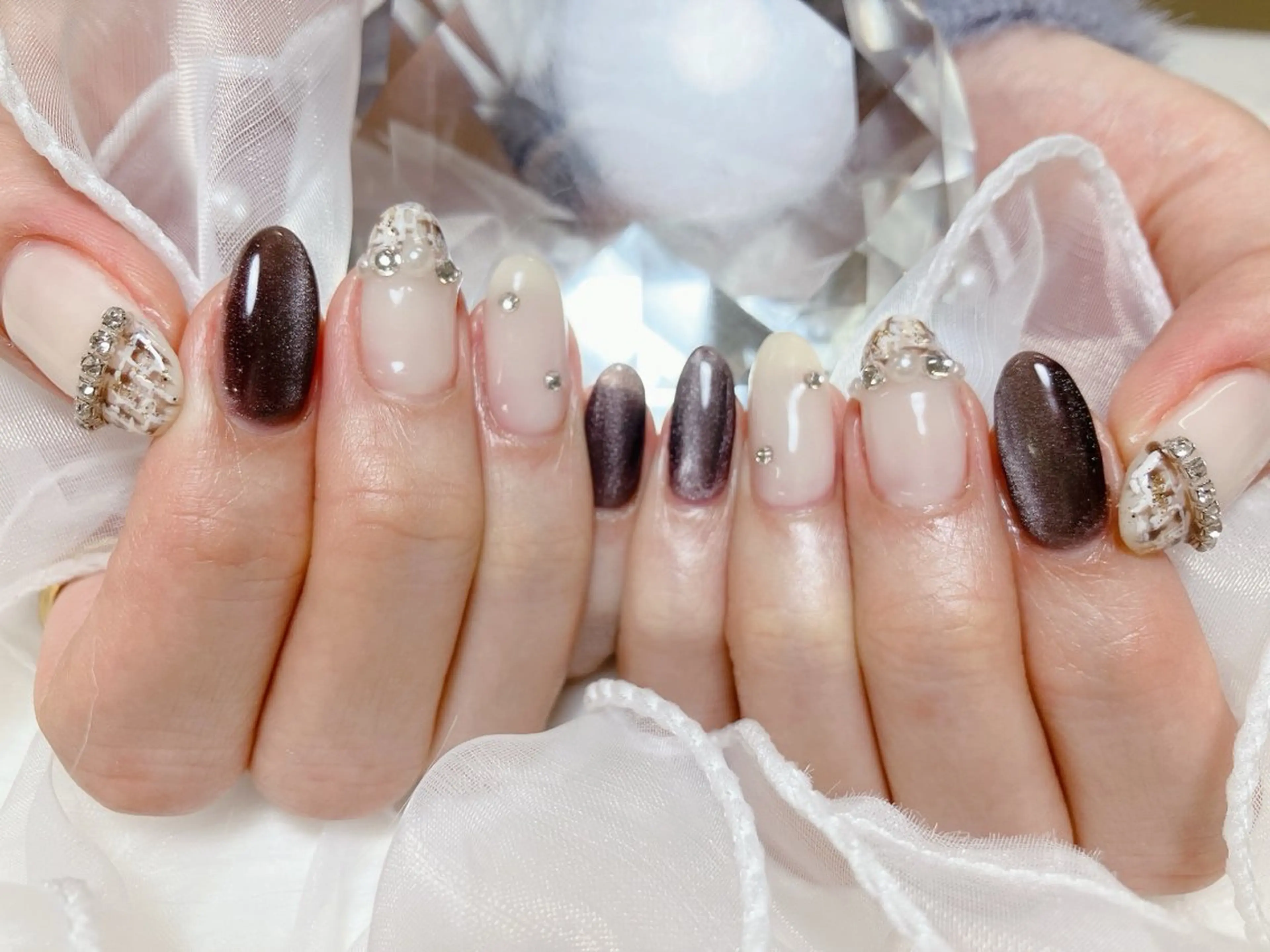 ネイル 綱島 佳恵のネイルデザイン