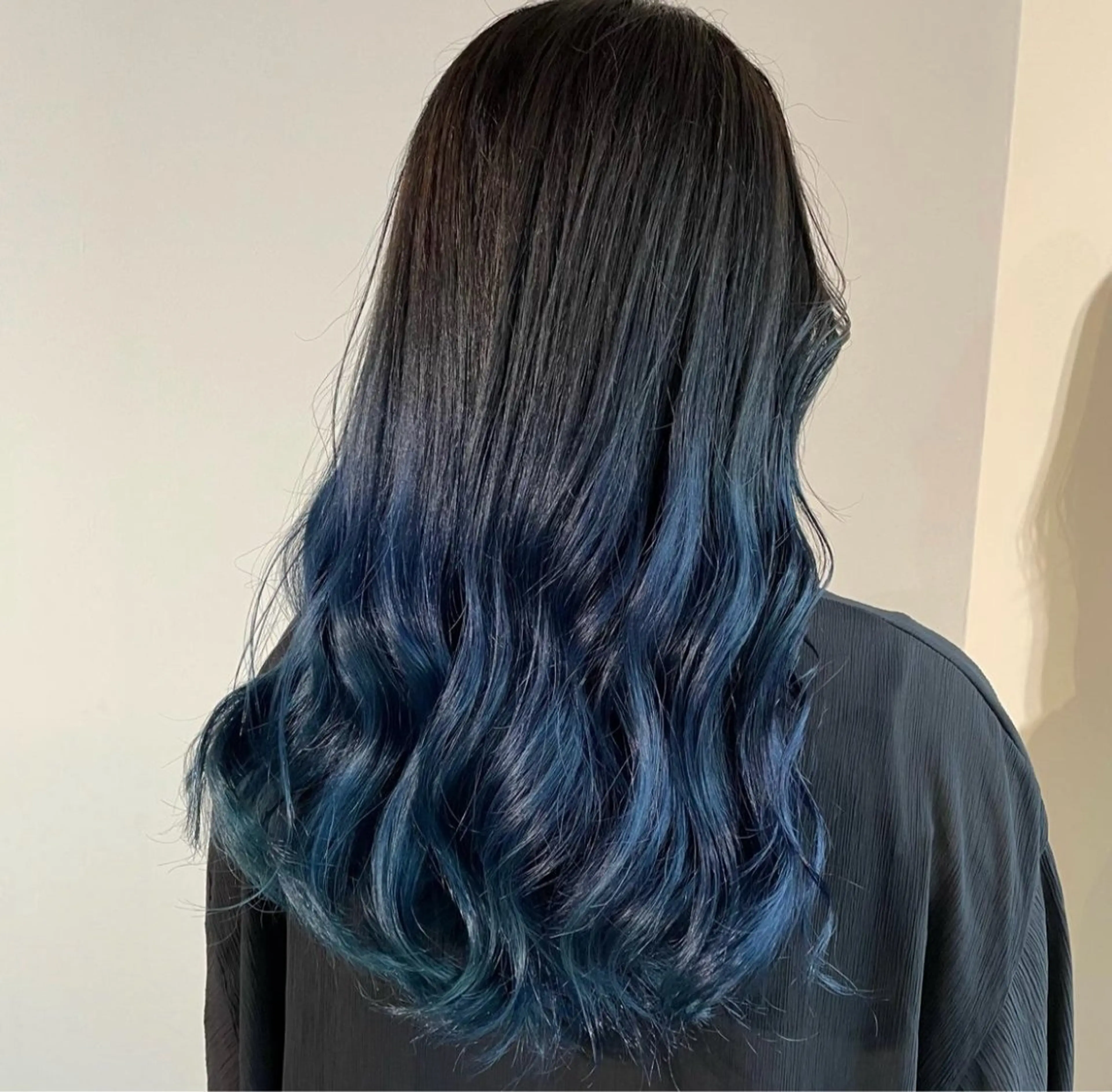 ロング カラー ITbyALBUM藤沢店所属・IT by ALBUM立川のヘアスタイル