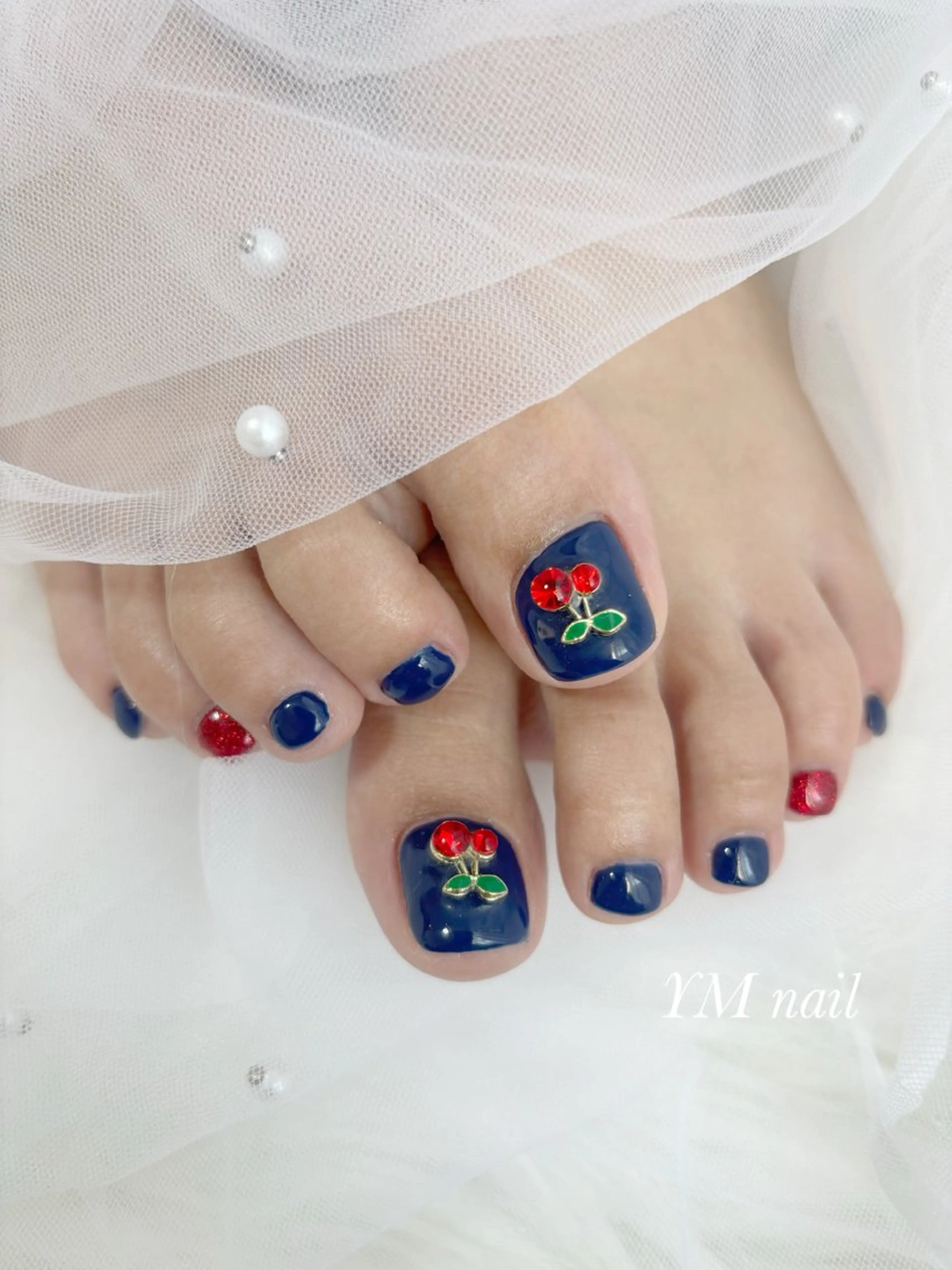 ネイル フットネイル ジェルネイル ネイビー フットネイル YM nailのネイルデザイン