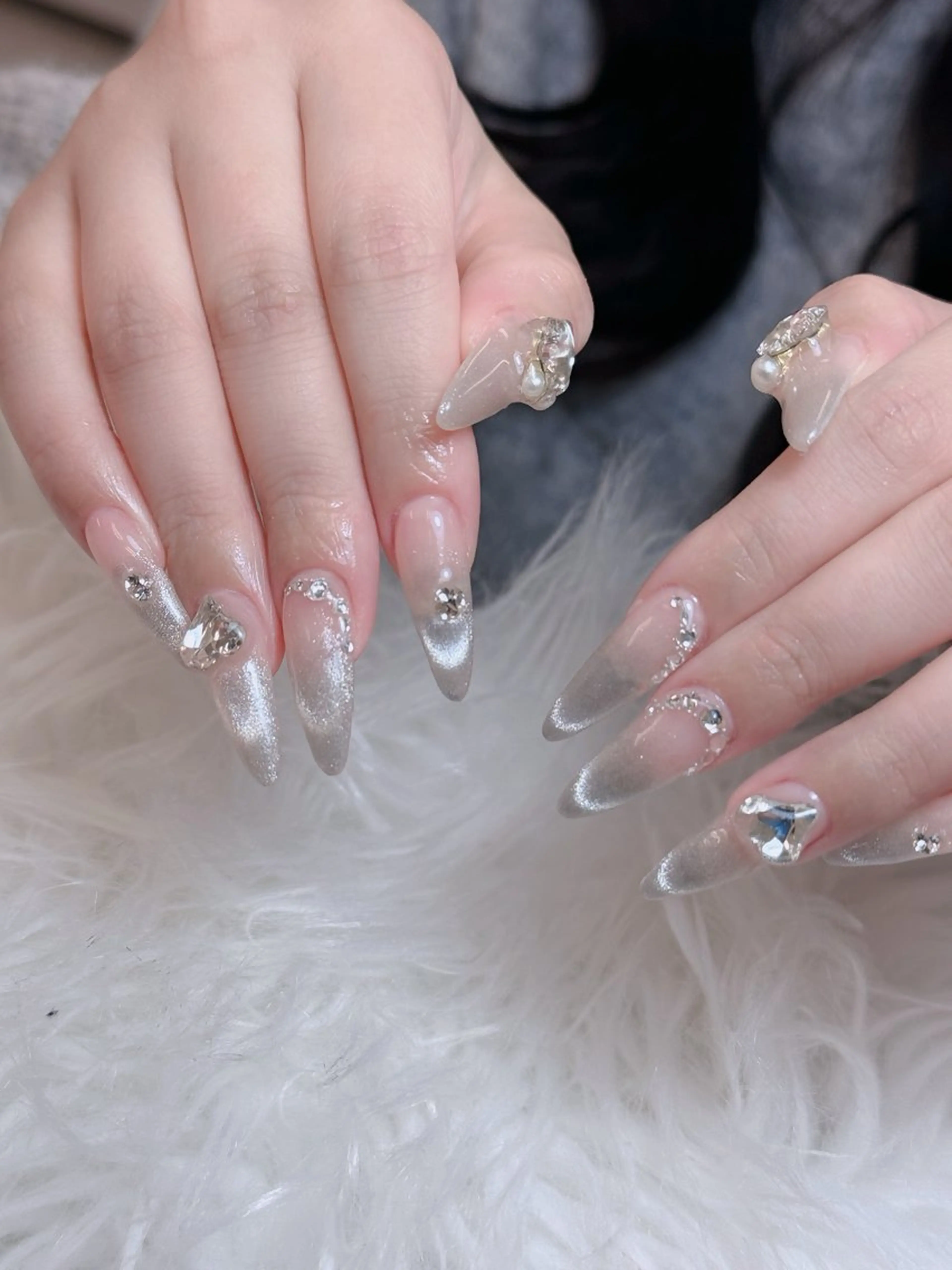 ネイル オーロラネイル チークネイル フットネイル フレンチネイル 韓国ネイル Lumi Nail 新大久保3‘のネイルデザイン