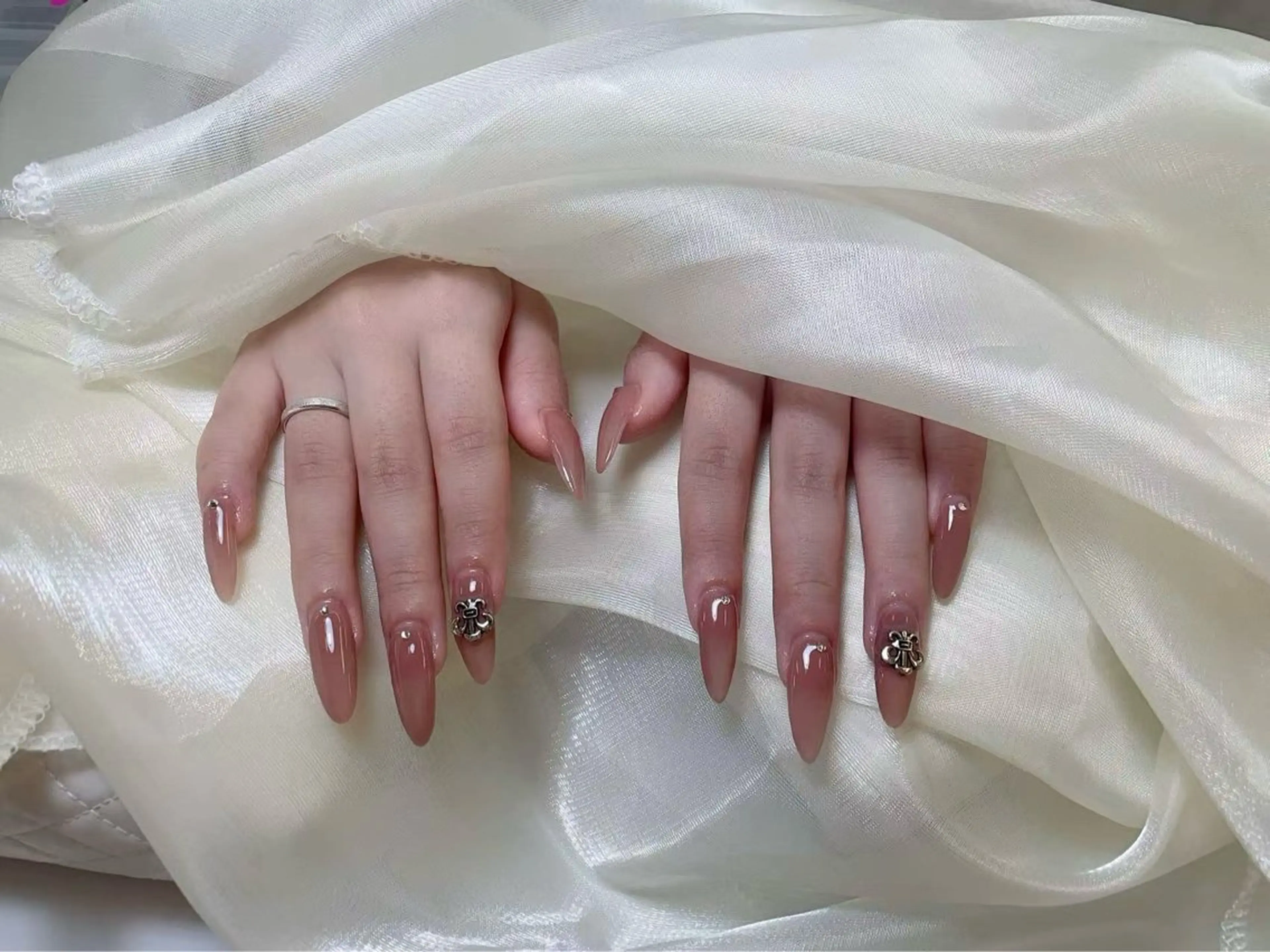 ネイル Pretty J nail salon（長さ出し専門店）所属・Pretty J （長さ出し専門店）のネイルデザイン