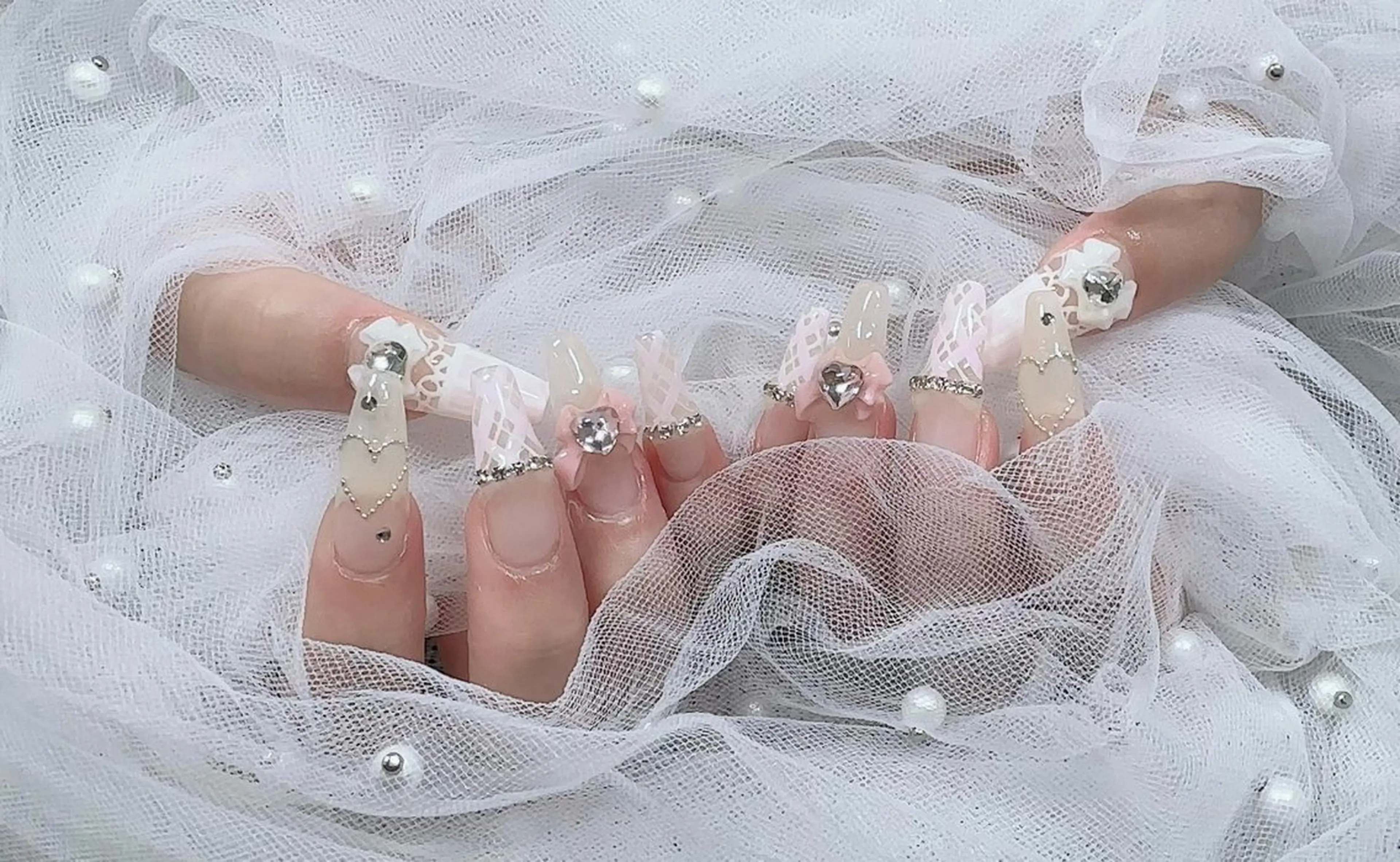 ネイル R salonのネイルデザイン