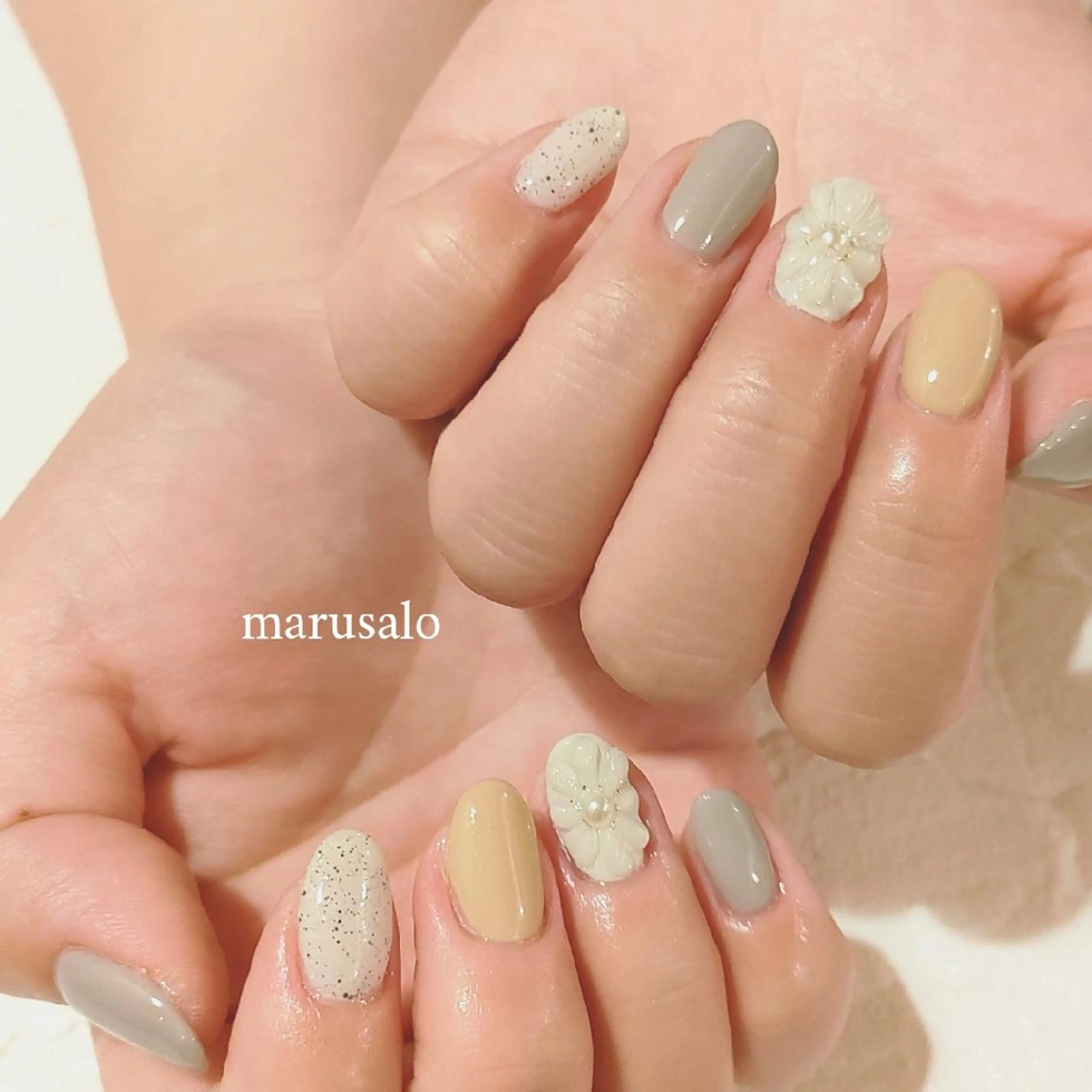 ネイル フラワーネイル ニュアンスネイル ぷっくりネイル ハンドネイル marusalo nailのネイルデザイン