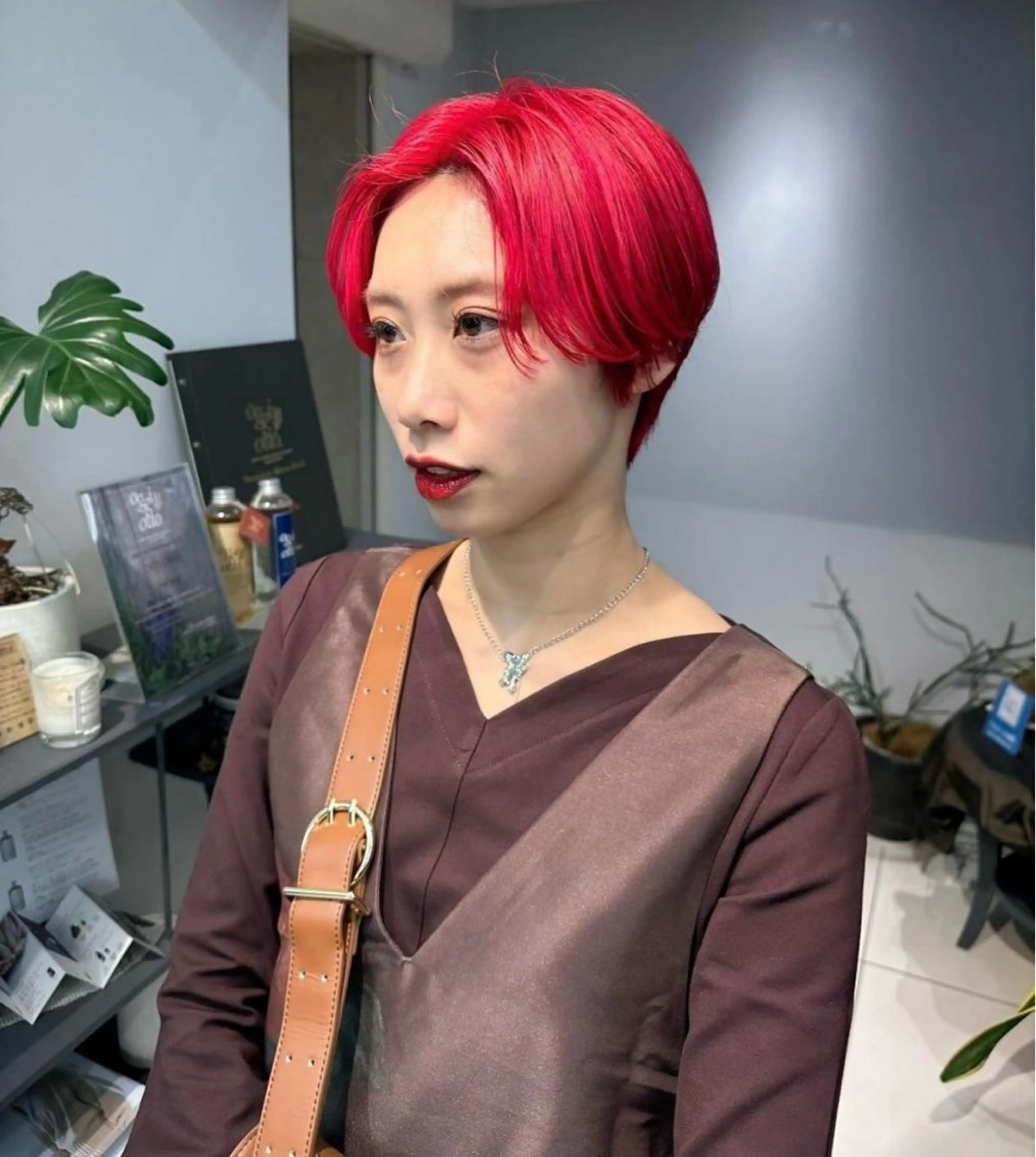 ショート 韓国×艶ハイトーンが ✨絶対可愛い✨七夏海のヘアスタイル