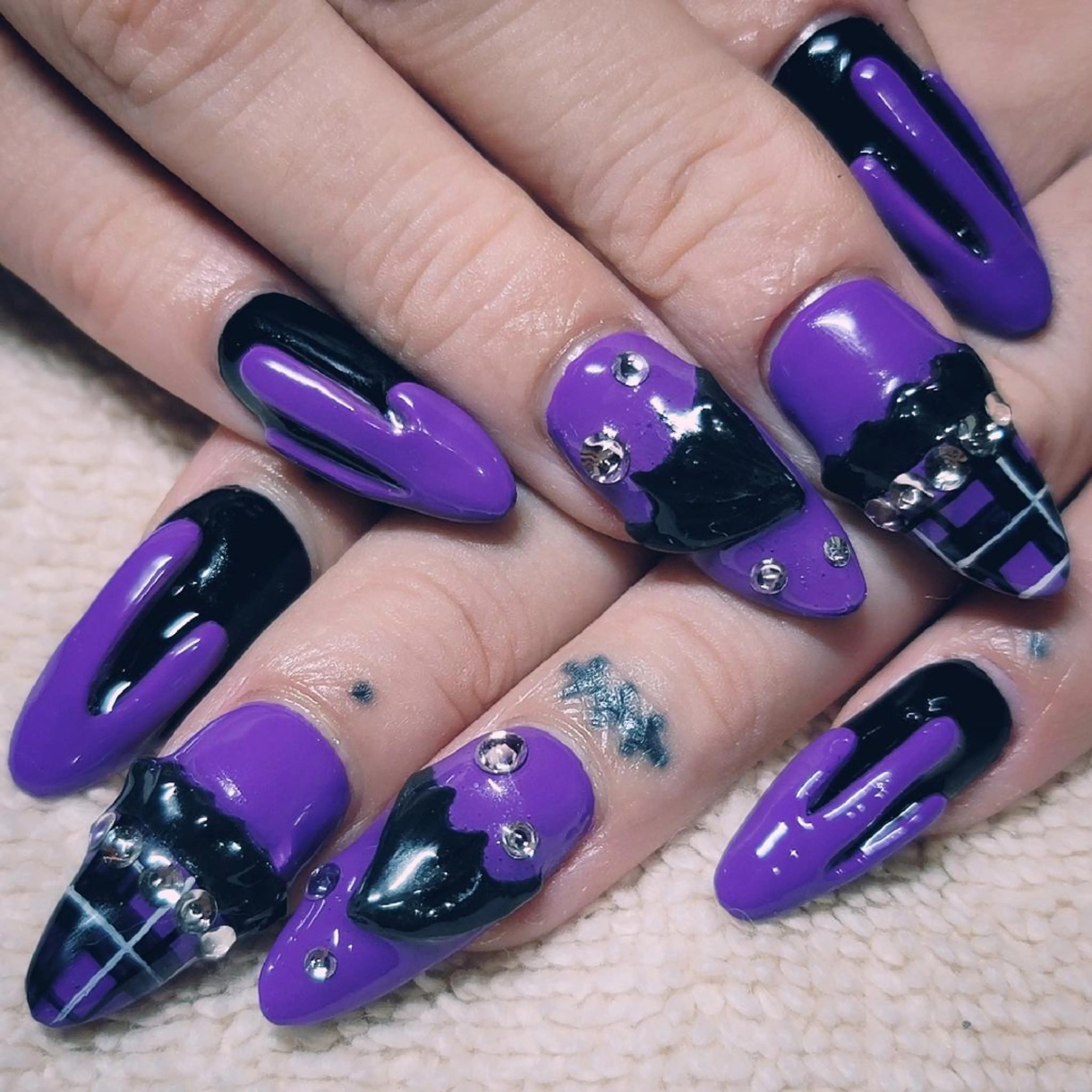 ネイル ハート パープル よしだ ひろきのネイルデザイン