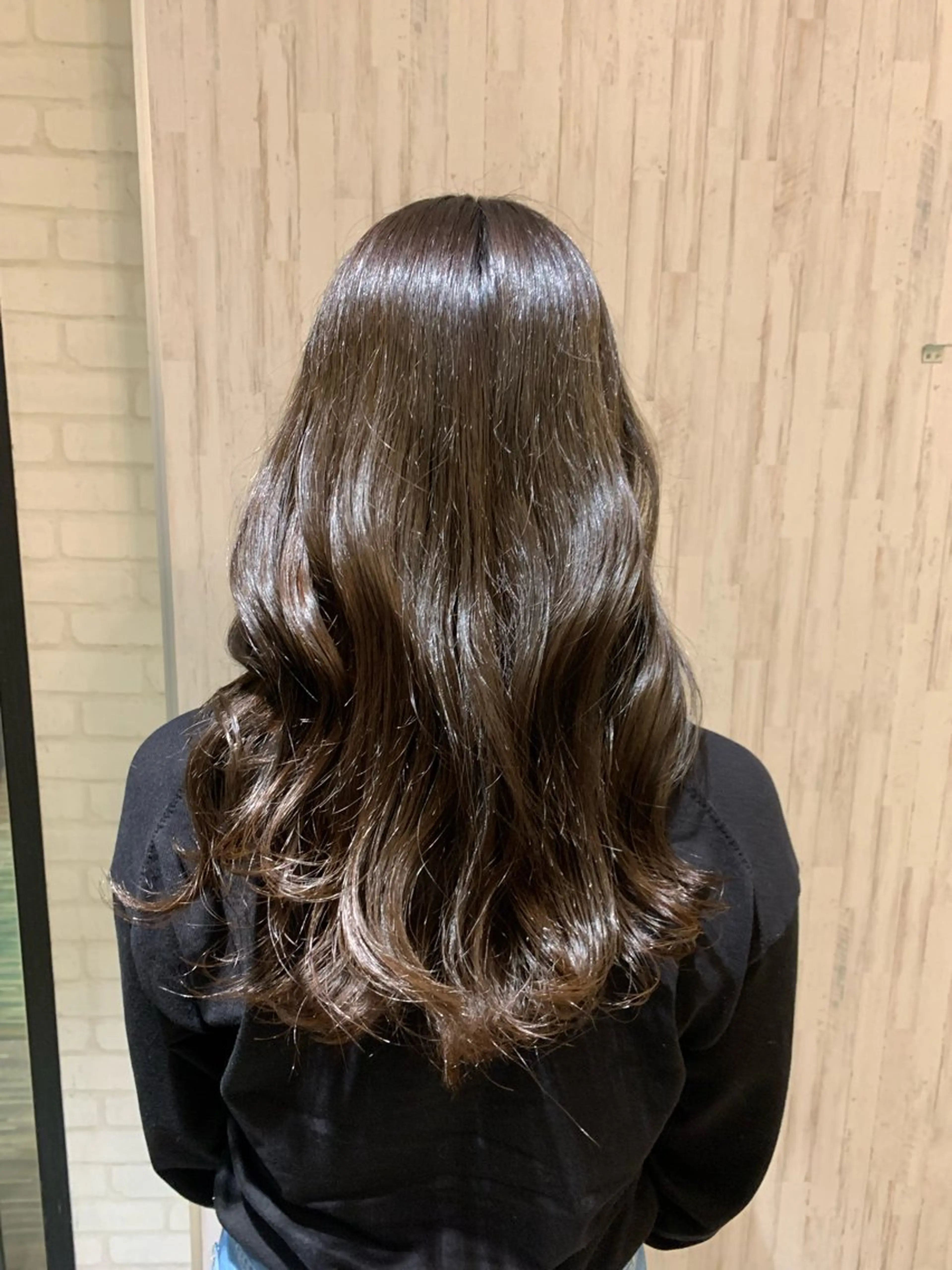 ロング EARTH 寺本尚生のヘアスタイル