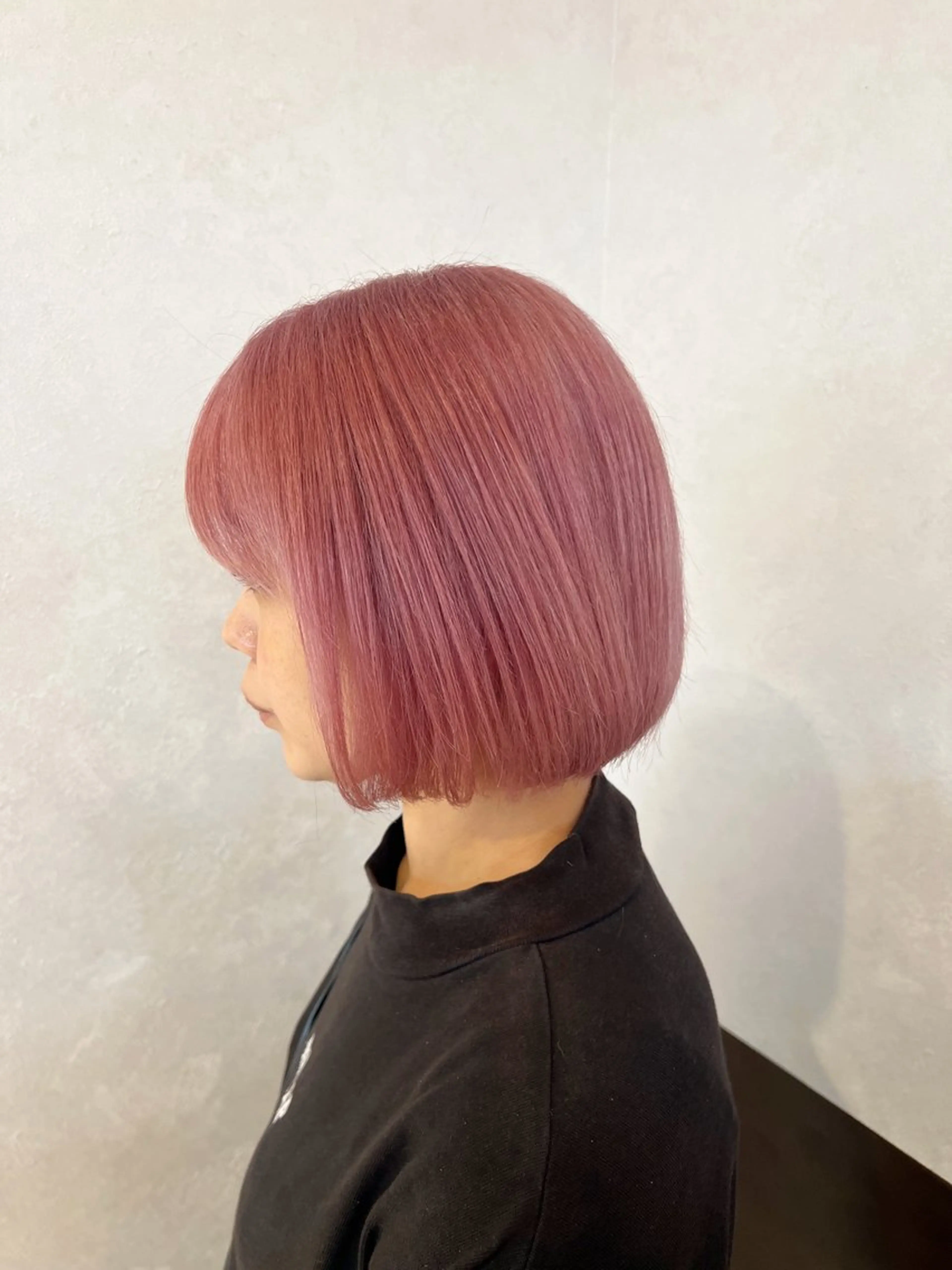 カラー nehus nagaoka所属・🖤複雑履歴ブリーチ Mizuki 🖤のヘアスタイル