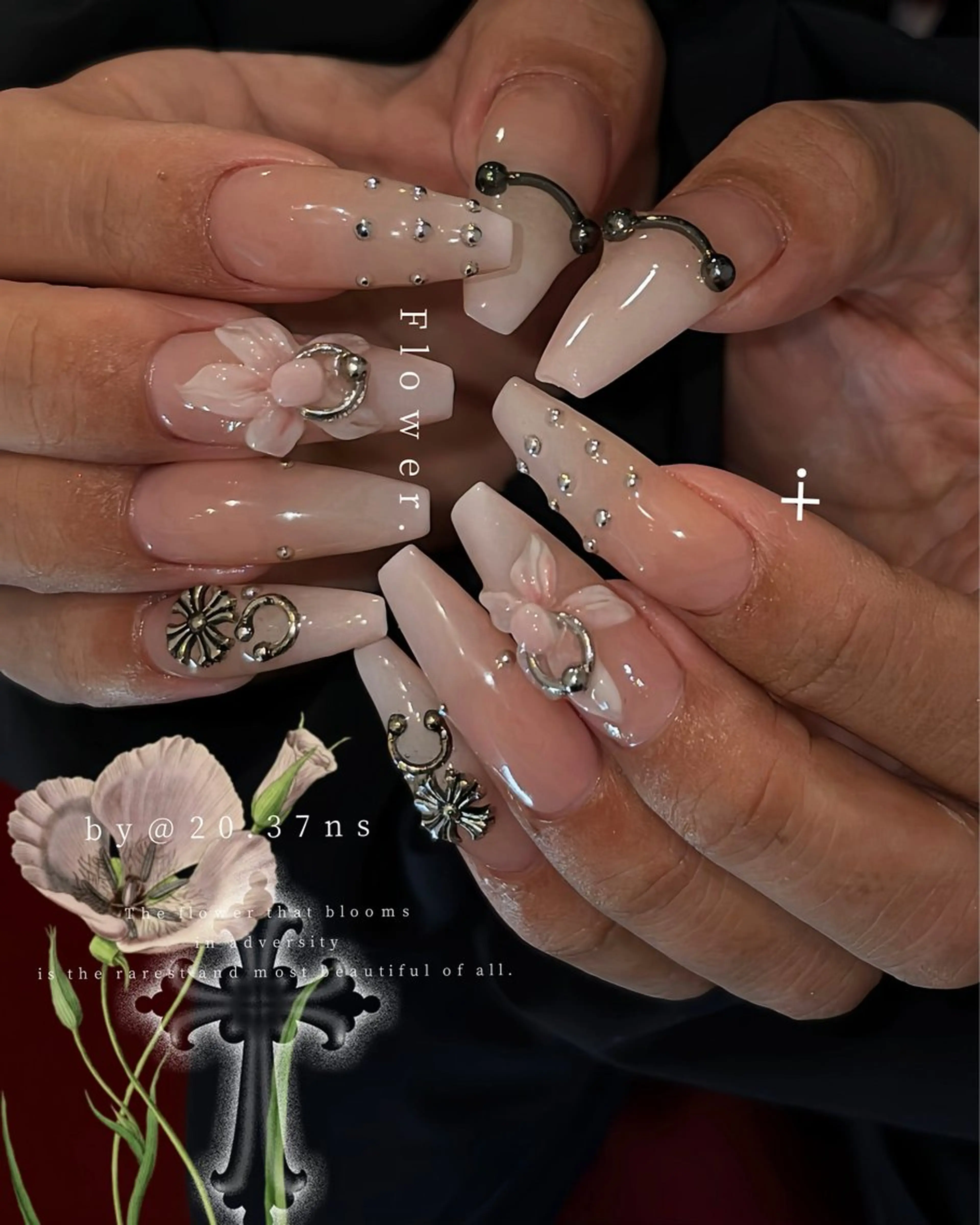 ネイル 長さ出し ネイルチップ Sota Nahoのネイルデザイン