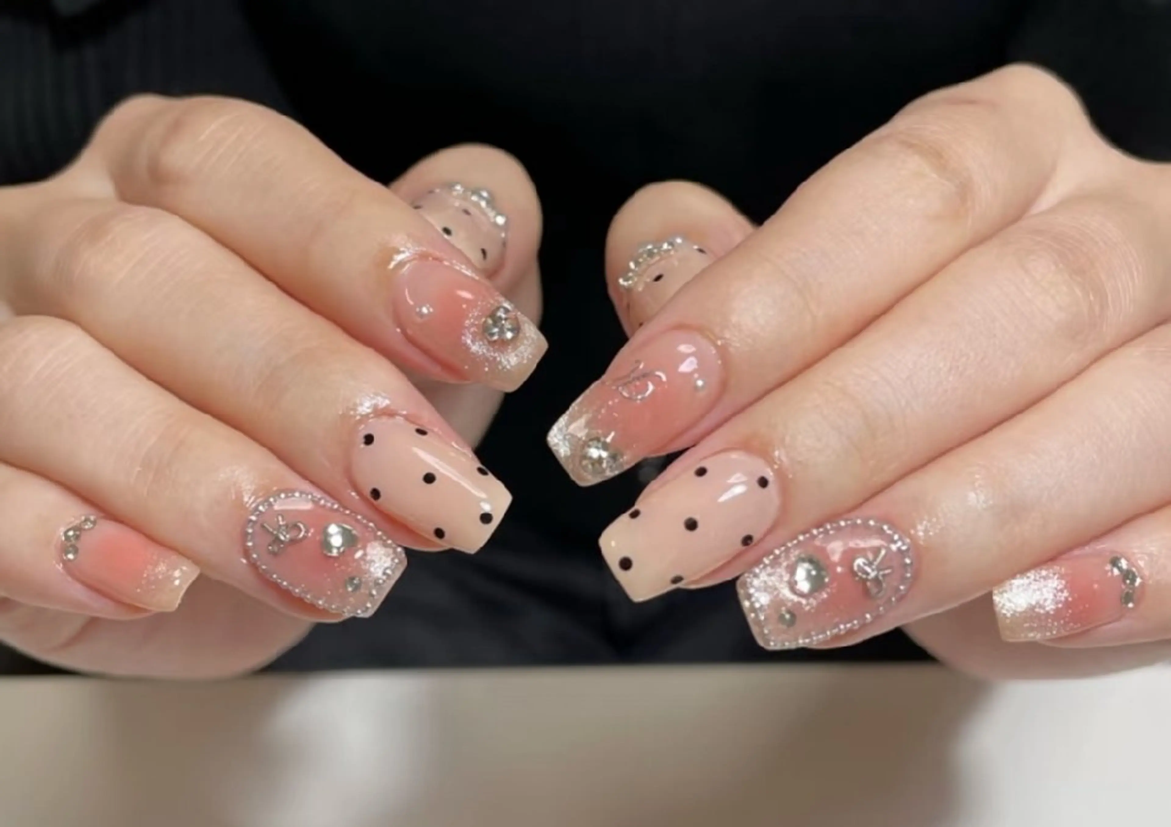 ネイル 鈴木 彩星のネイルデザイン