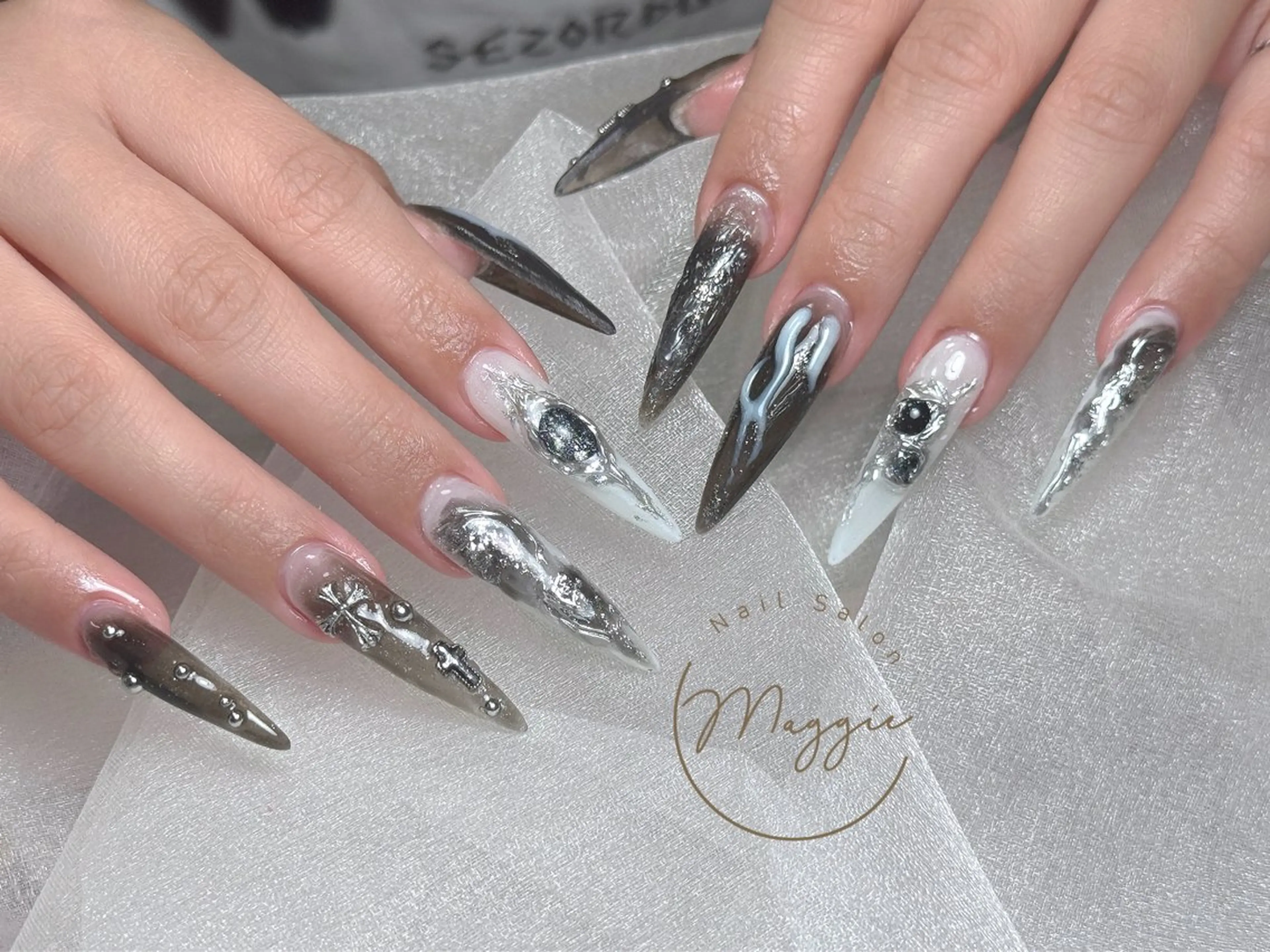 ネイル ハンドネイル Maggie Nail🦩のネイルデザイン