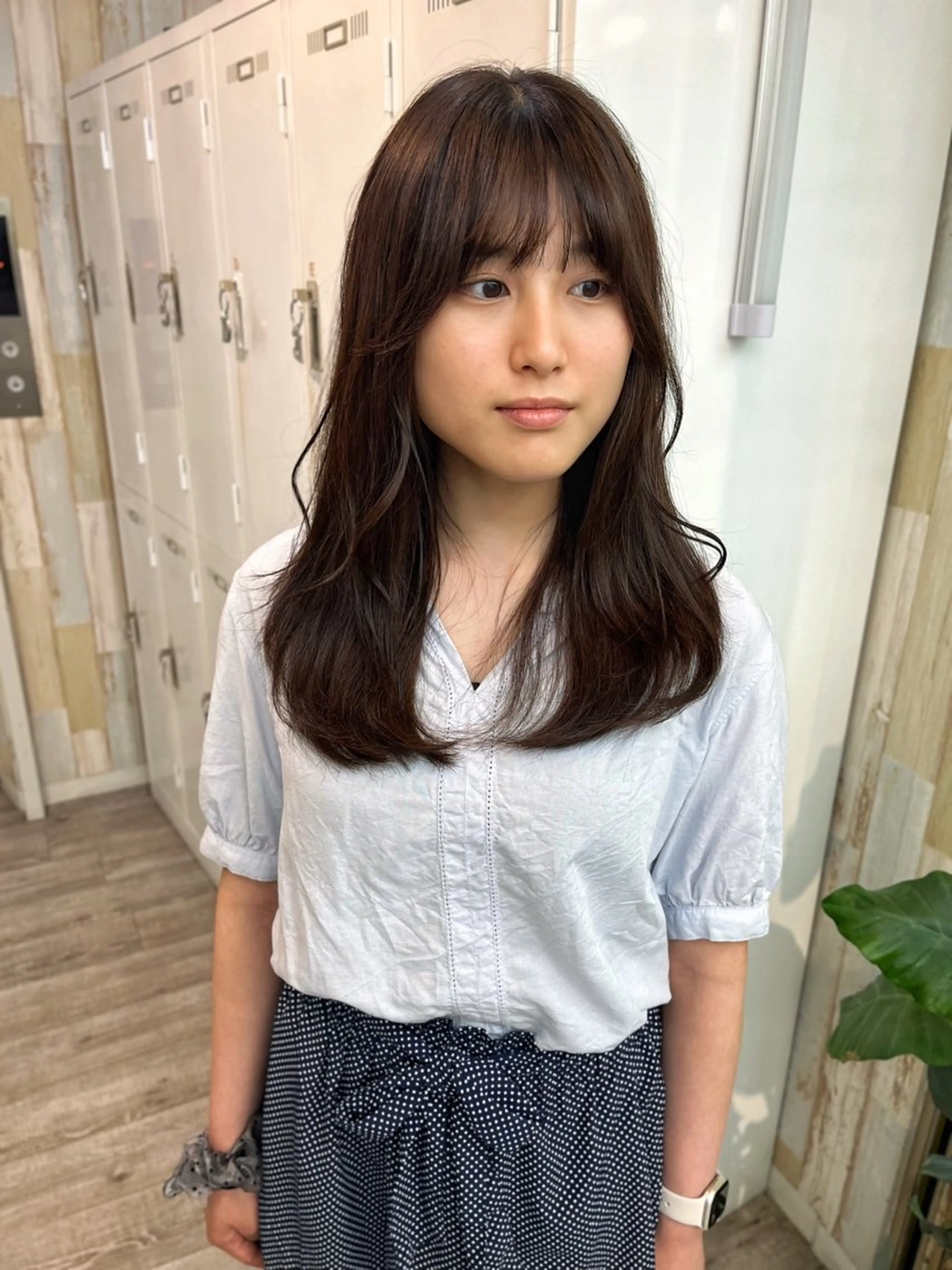 セミロング カラー パーマ ヘアアレンジ ブリーチ 透明感カラー ブリーチなしカラー レイヤーカット カット トリートメント ヘッドスパ ヘアセット 二ヶ月綺麗が続く デザイン/星野六三四のヘアスタイル