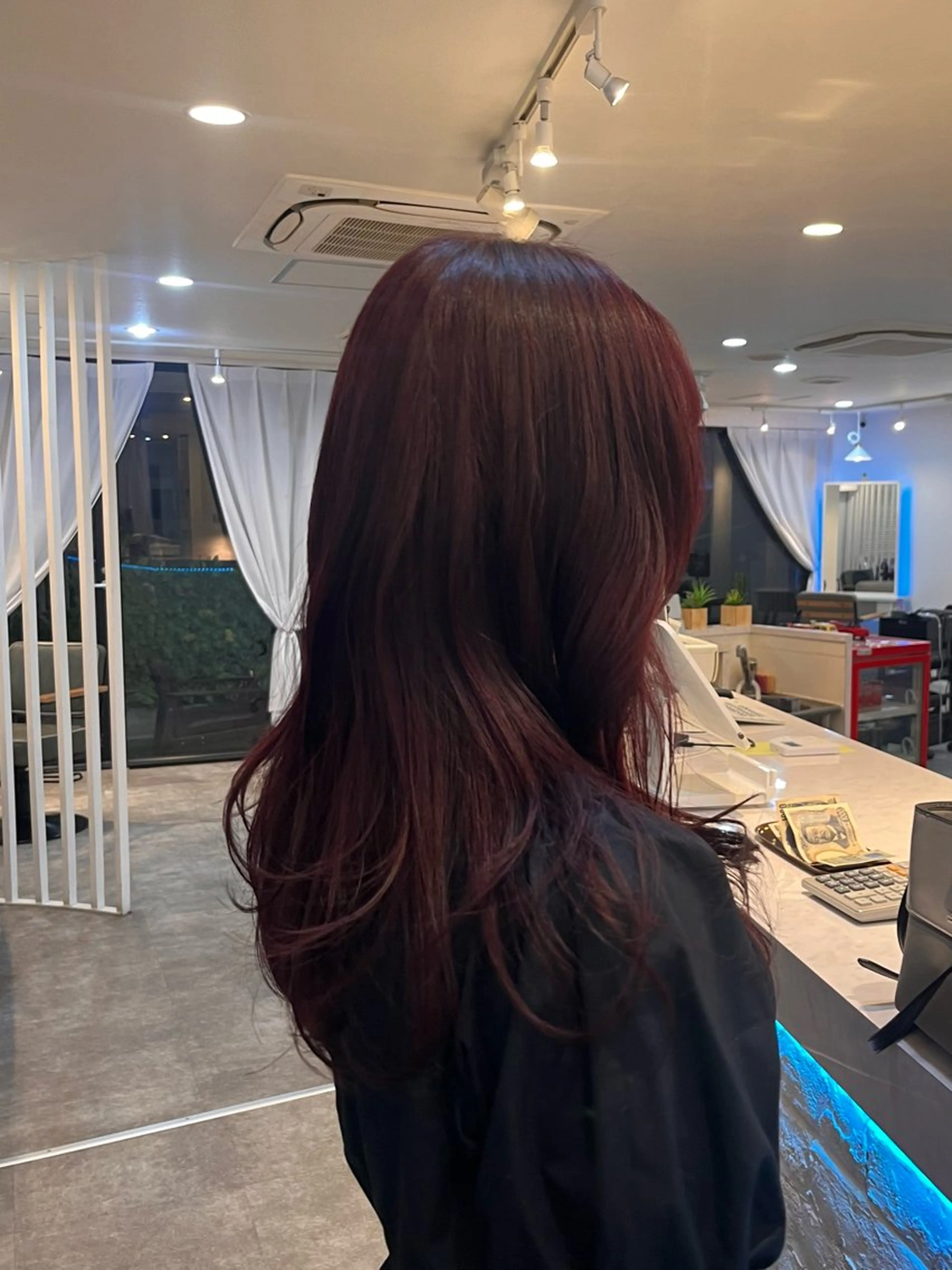 カラー HEAL HAIR堀江店所属・HEALHAIR 堀江店のヘアスタイル