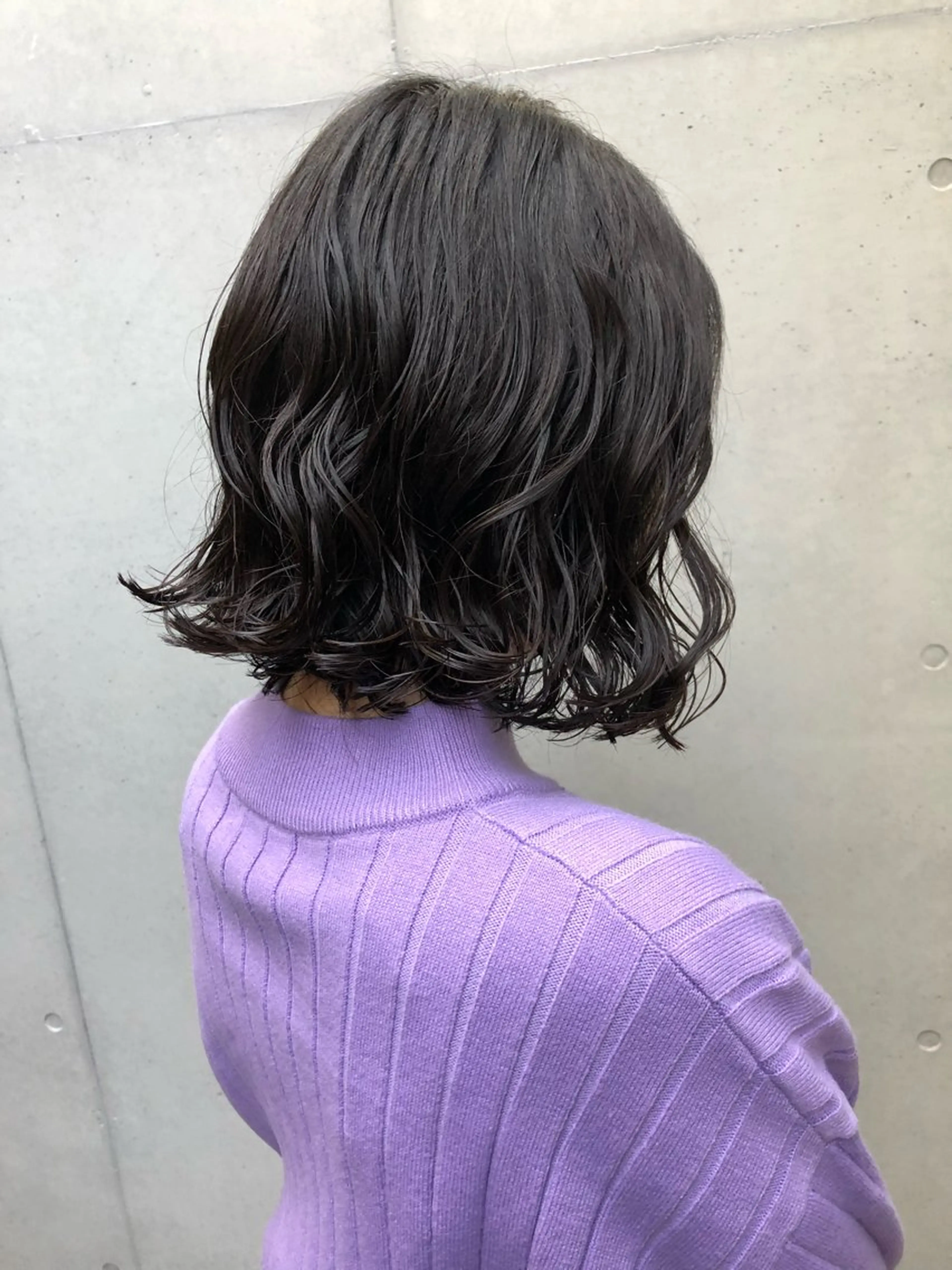 ミディアム パーマ ショートカット無料/ 小顔ショートのヘアスタイル