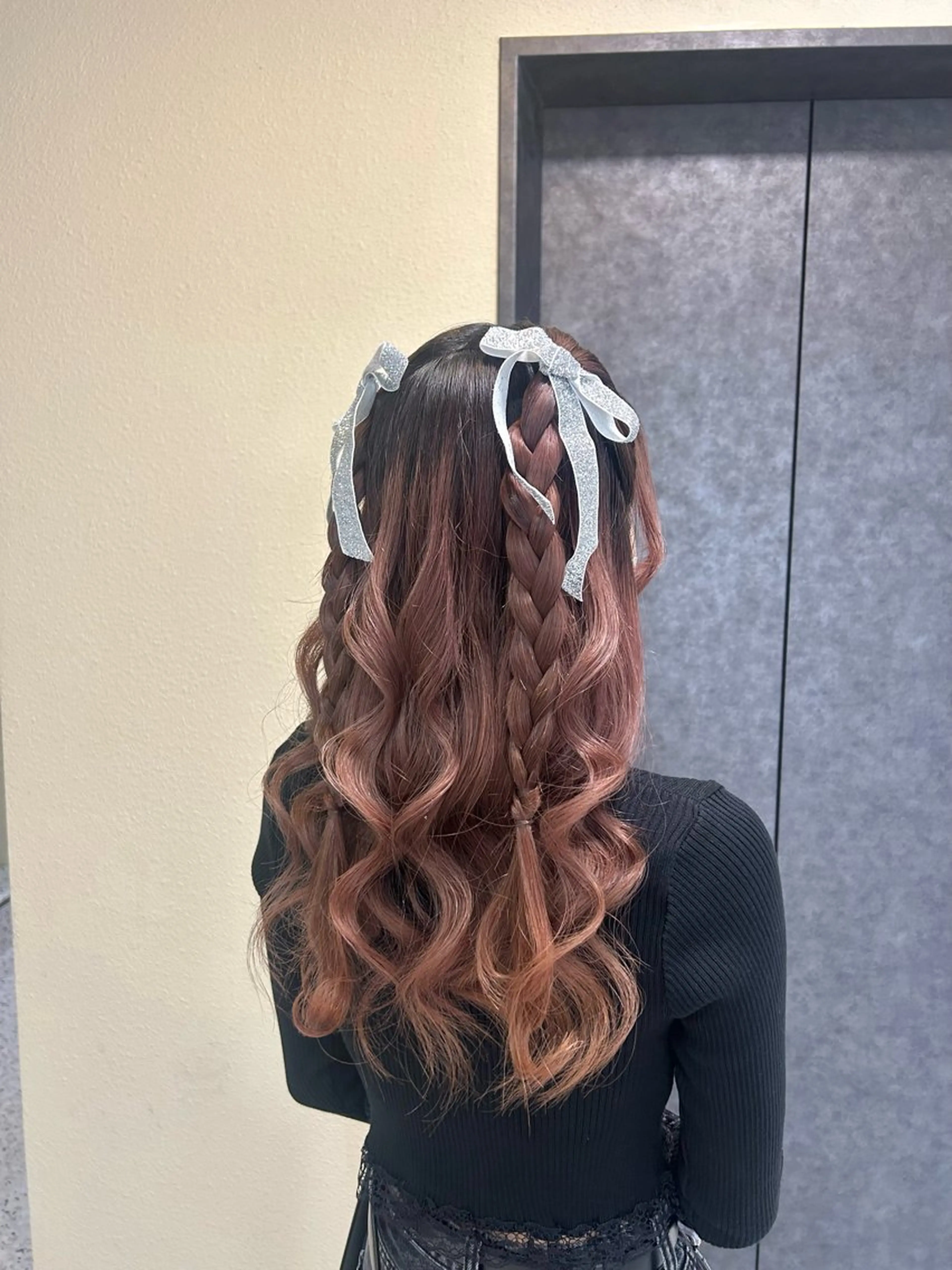 ロング ヘアセット Mila Hazukiのヘアスタイル