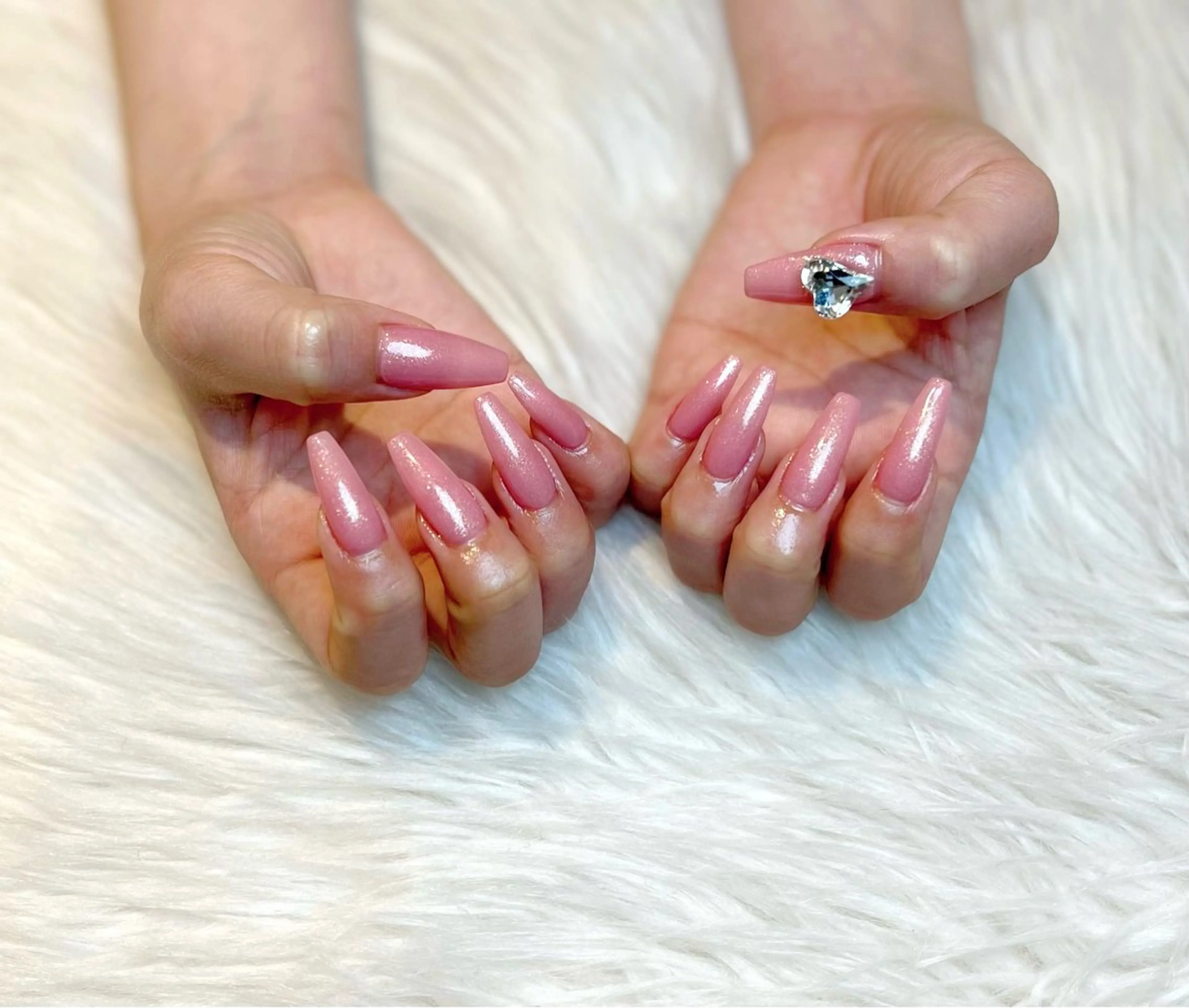 ネイル ハート Lino+ ネイル&よもぎ蒸しのネイルデザイン