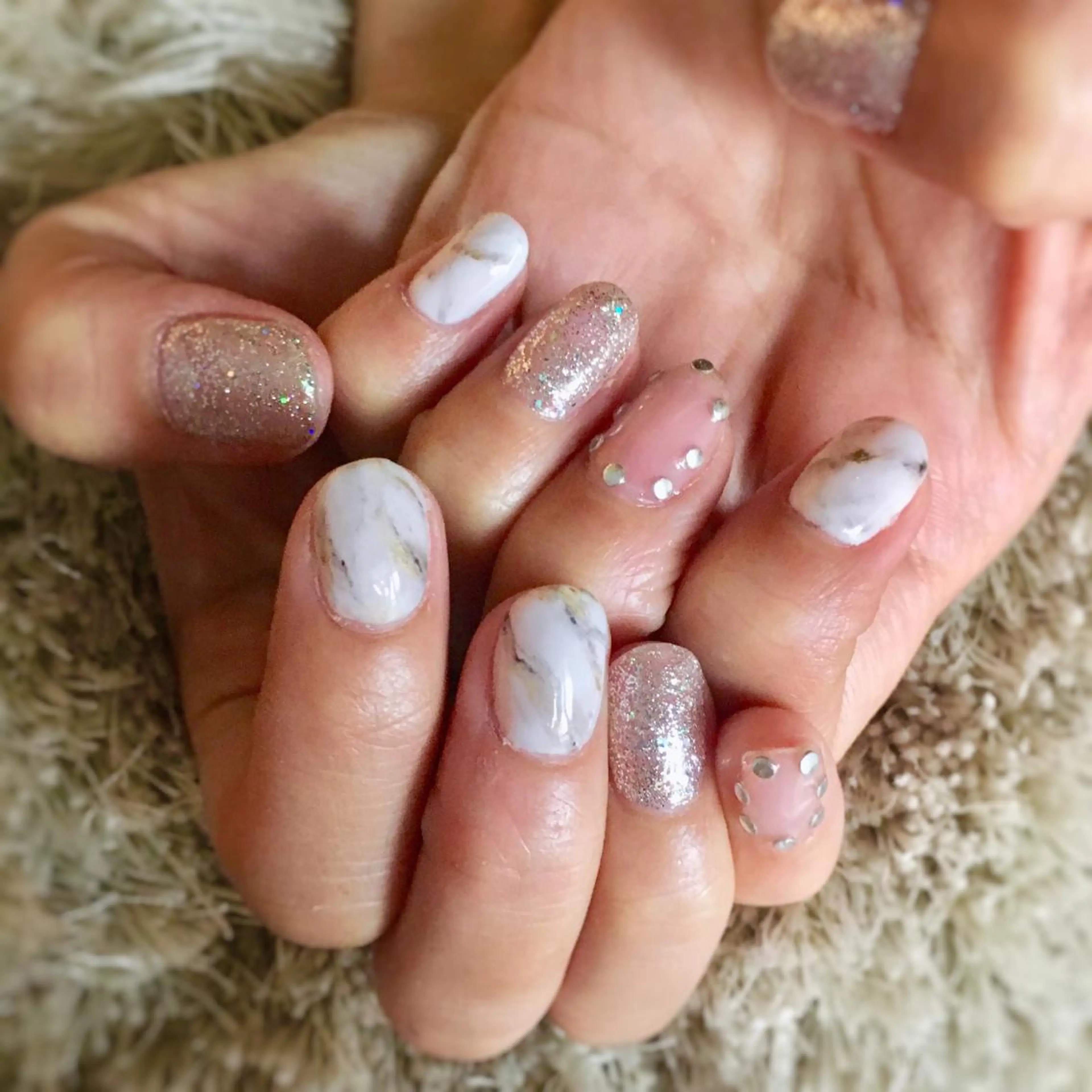 ネイル 大理石ネイル(マーブル) A-nail エーネイル所属・M. ERIのネイルデザイン