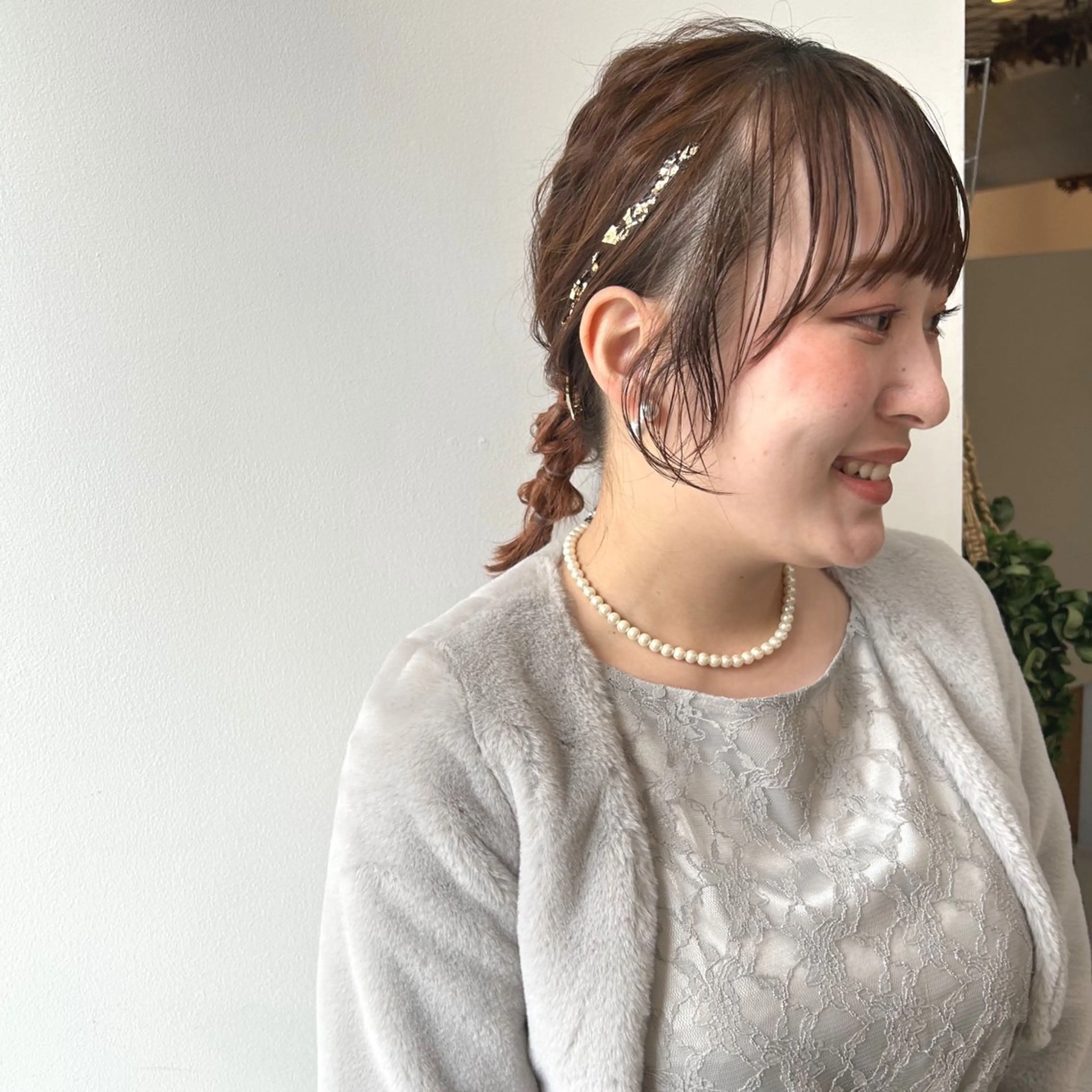 ミディアム カット kachina所属・綿貫 美雪のヘアスタイル