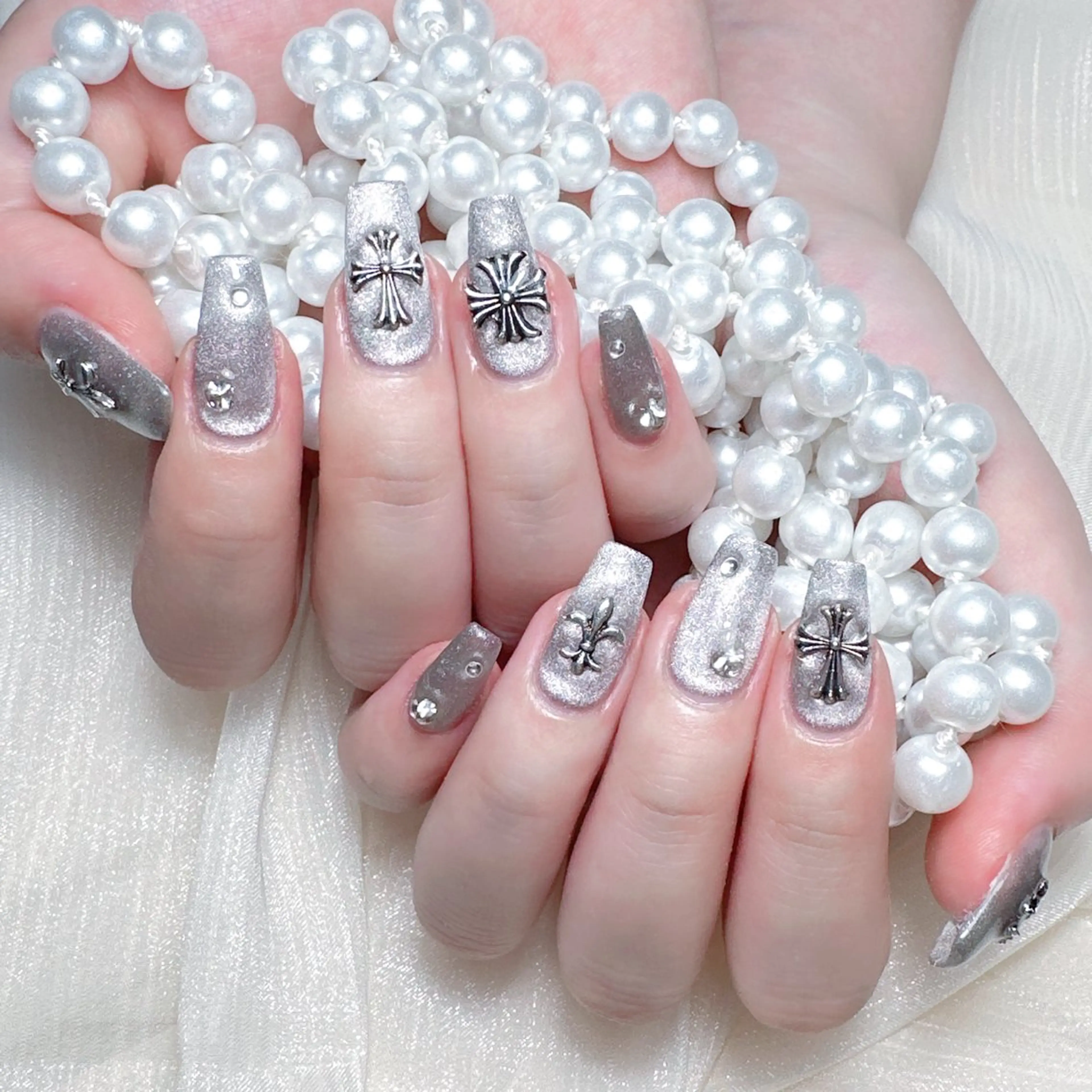 ネイル M🌷nail 長さだし専門店のネイルデザイン