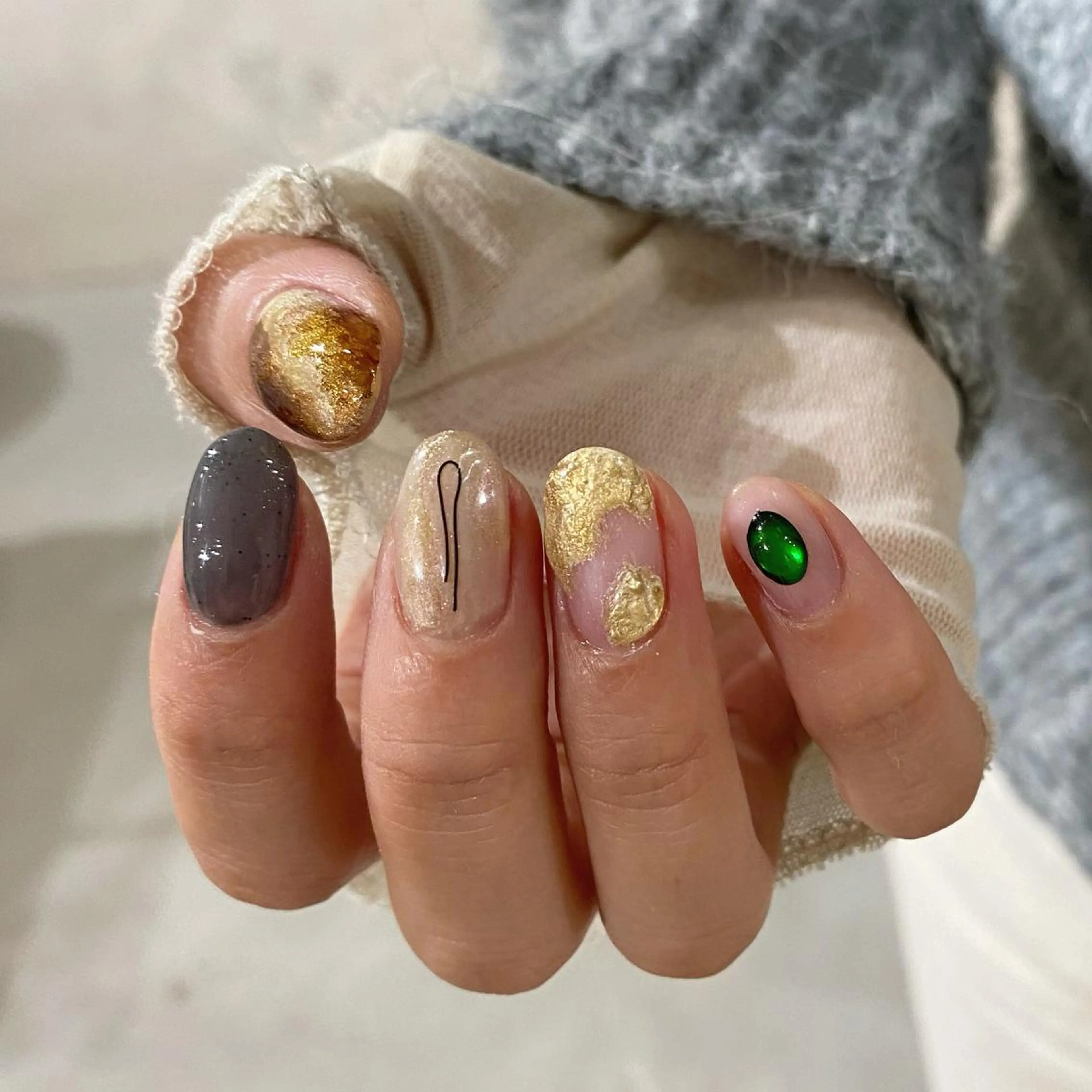 ネイル LETTER_& SAKIのネイルデザイン