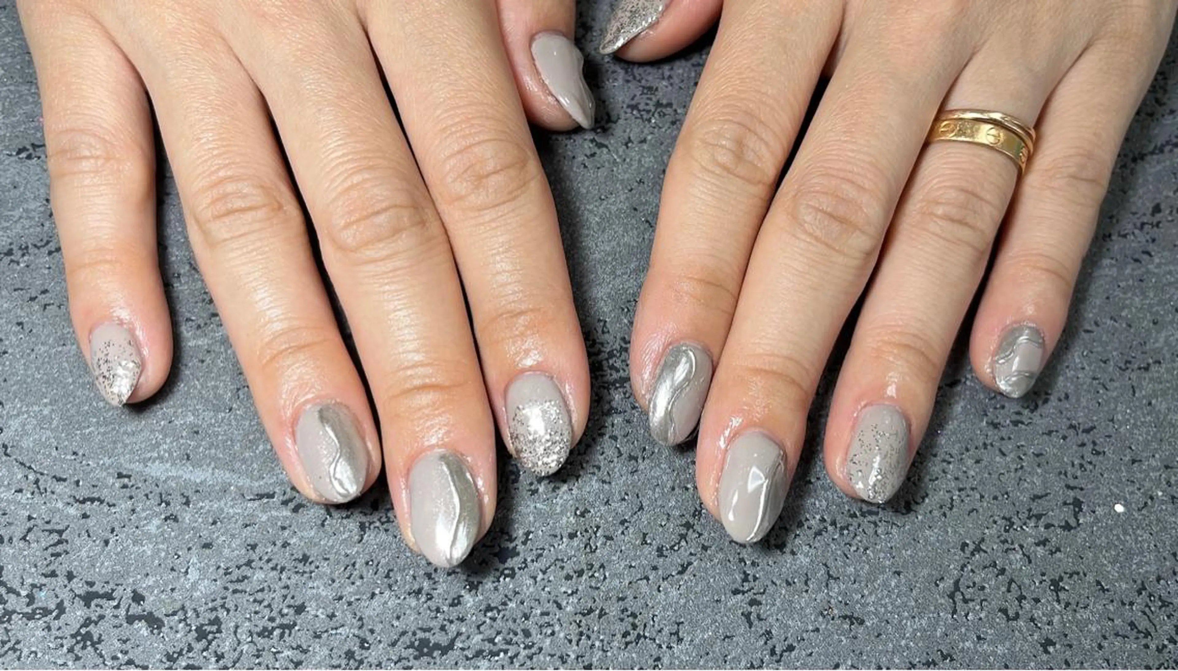 ネイル ジェルネイル ミラーネイル ニュアンスネイル Ruana Nailのネイルデザイン