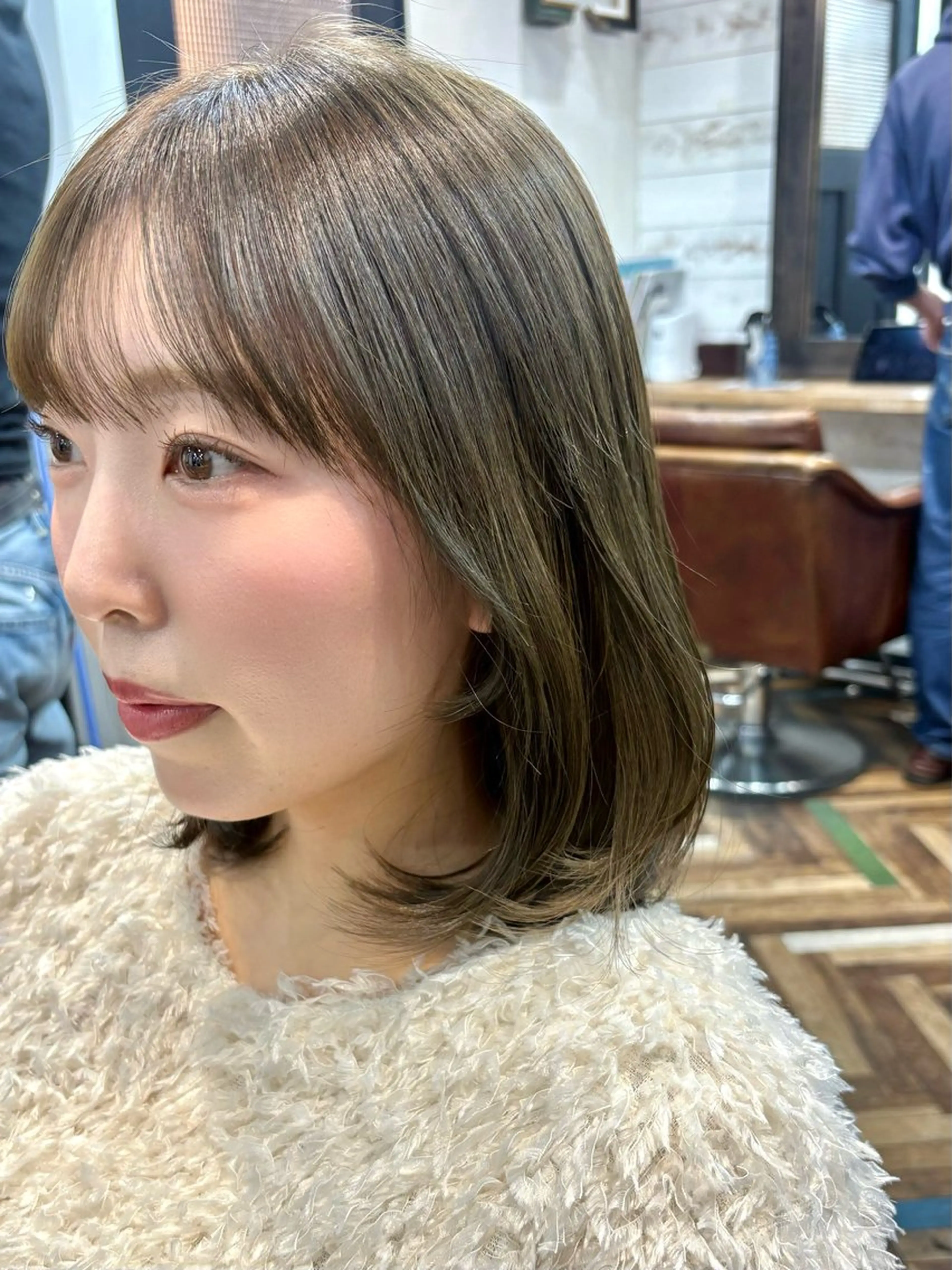 ミディアム カラー カット ヘアカラー レイヤー/透明感/ ブリーチなし/わかなのヘアスタイル