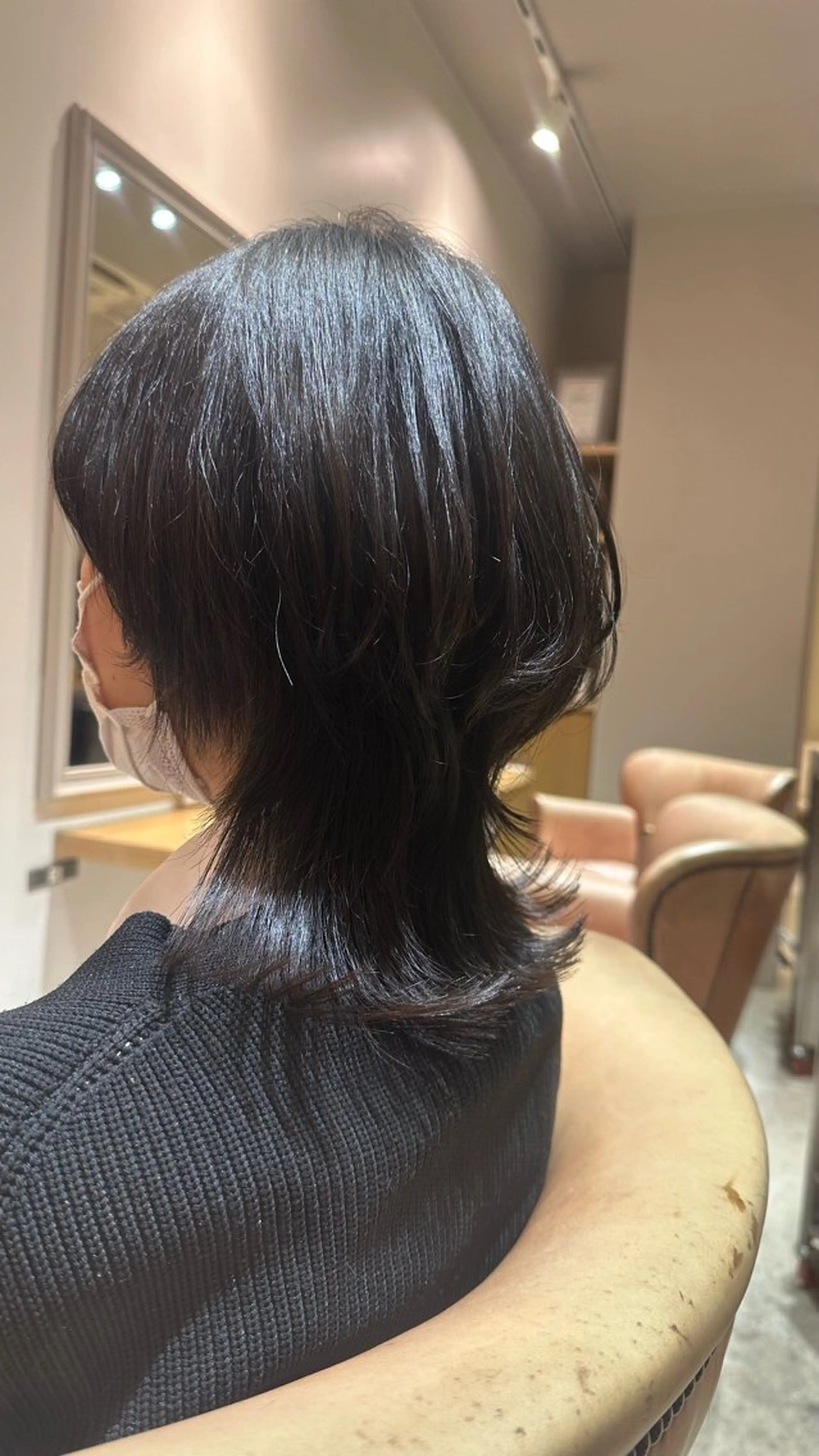 セミロング ウルフカット 古川 永遠のヘアスタイル