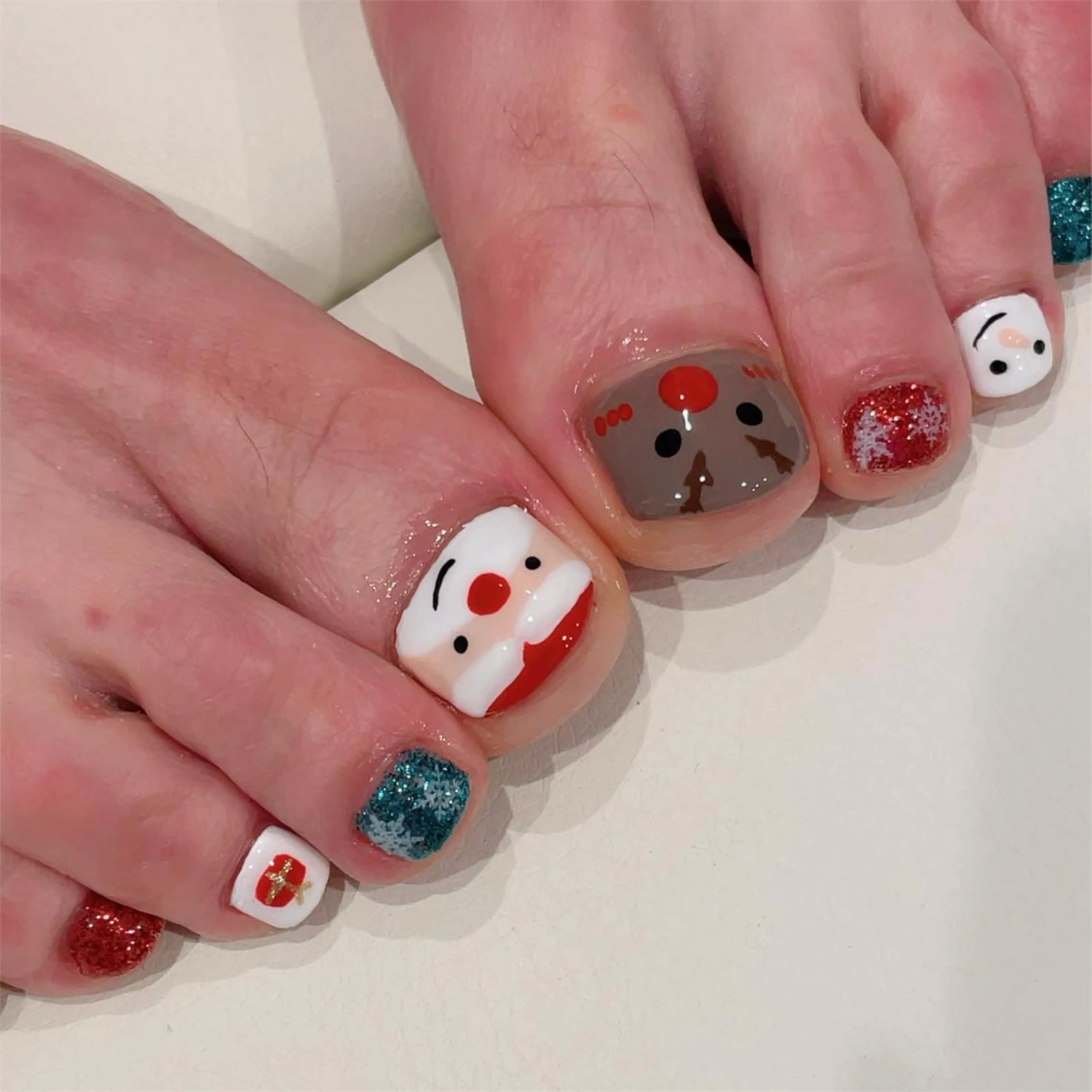 ネイル アートネイル 持ち込み 冬ネイル クリスマス Serenity by Mari所属・Shinozaki mariのネイルデザイン