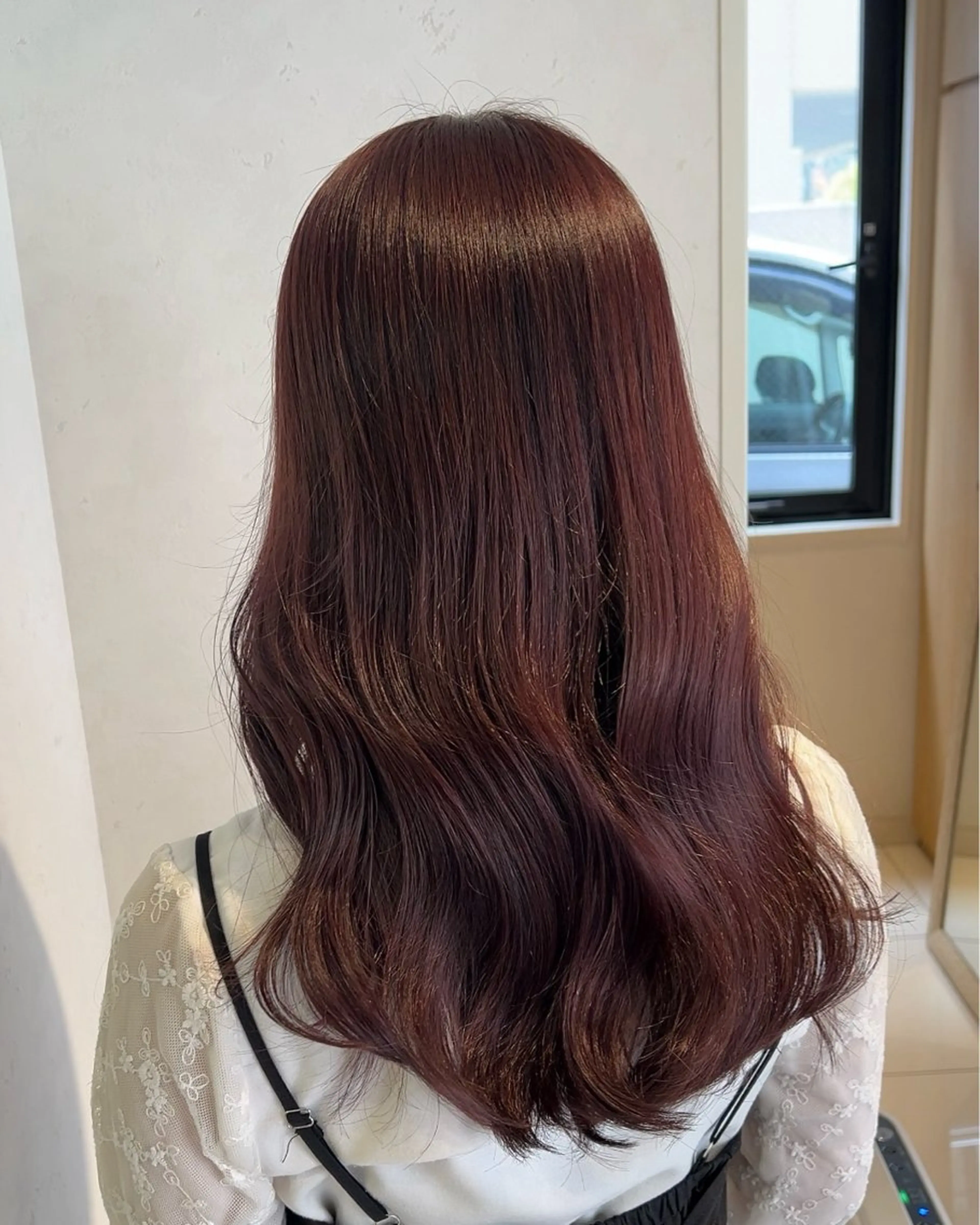 セミロング カラー 透明感カラー イルミナカラー レッドカラー カット ヘアカラー トリートメント 透明感カラー/ ダブルカラー /ソラのヘアスタイル