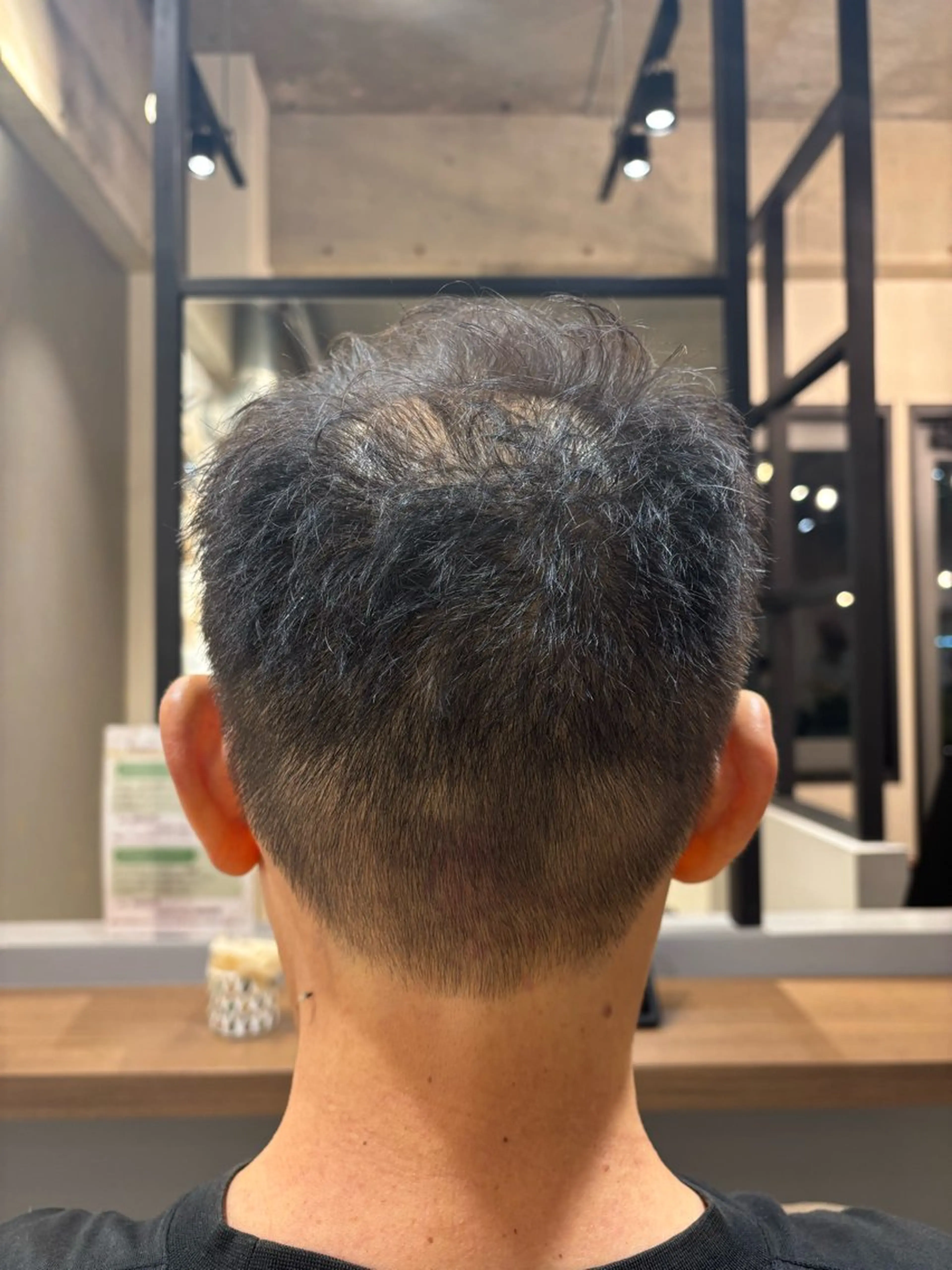 ショート メンズ Aono'Ba/LOVERS所属・三嶋 陽友のヘアスタイル