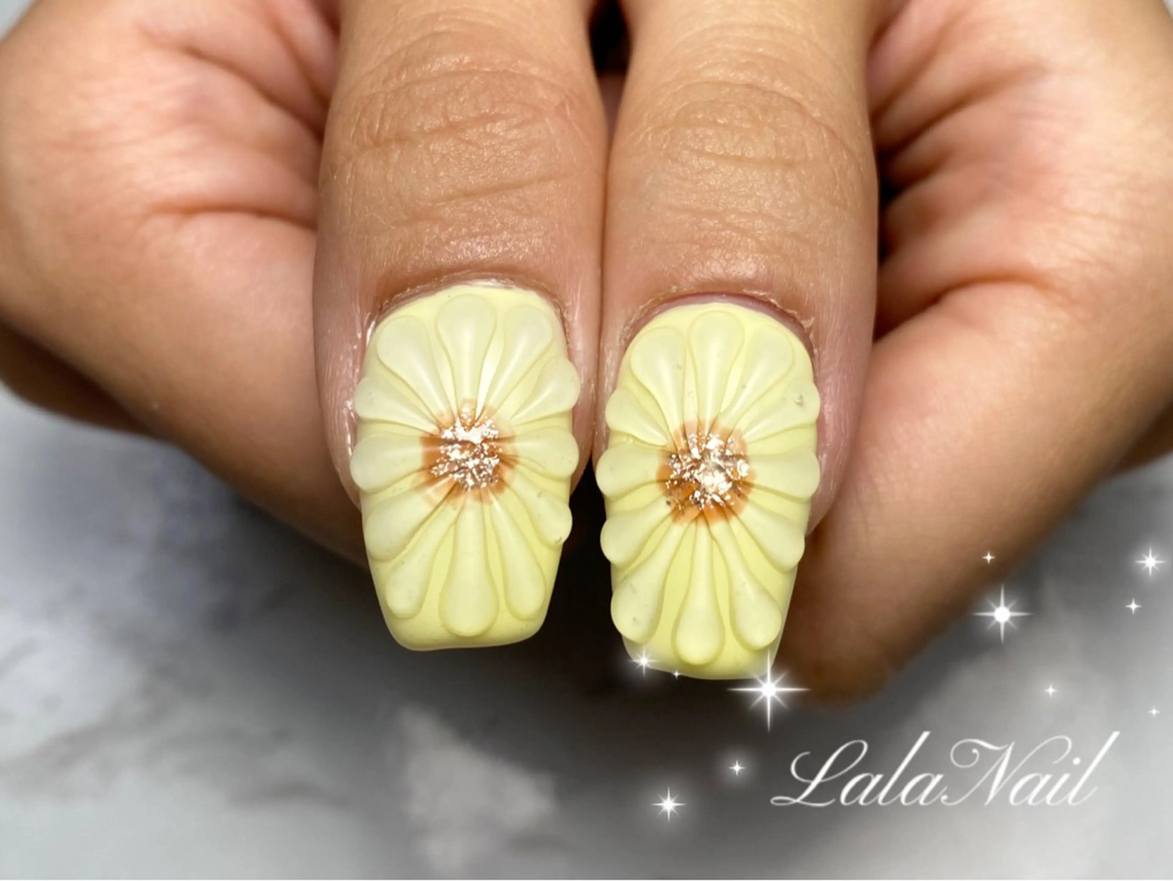 ネイル Lala Nail 足立区入谷のネイルデザイン