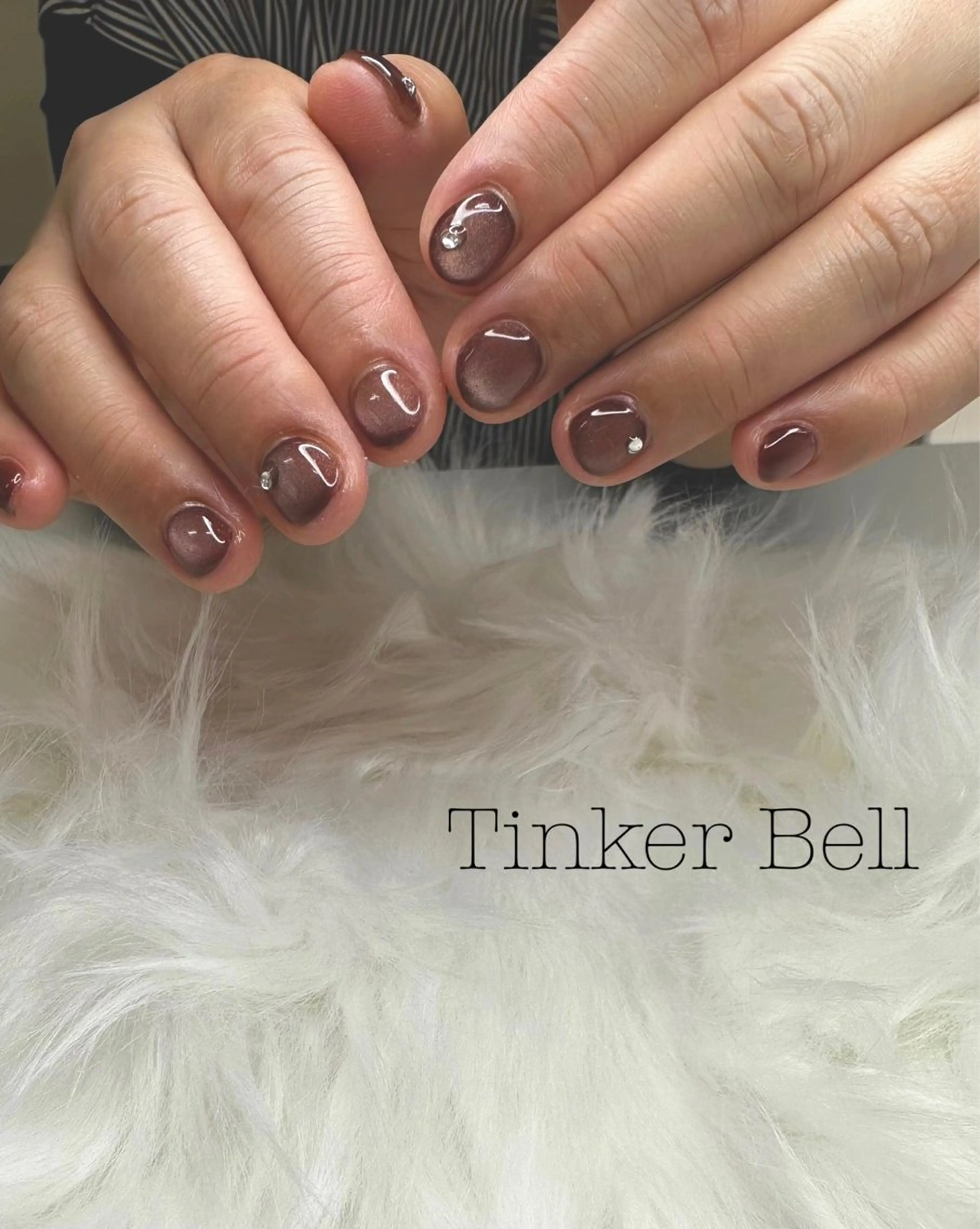 ネイル マグネットネイル ショートネイル ハンドネイル Tinker Bellのネイルデザイン