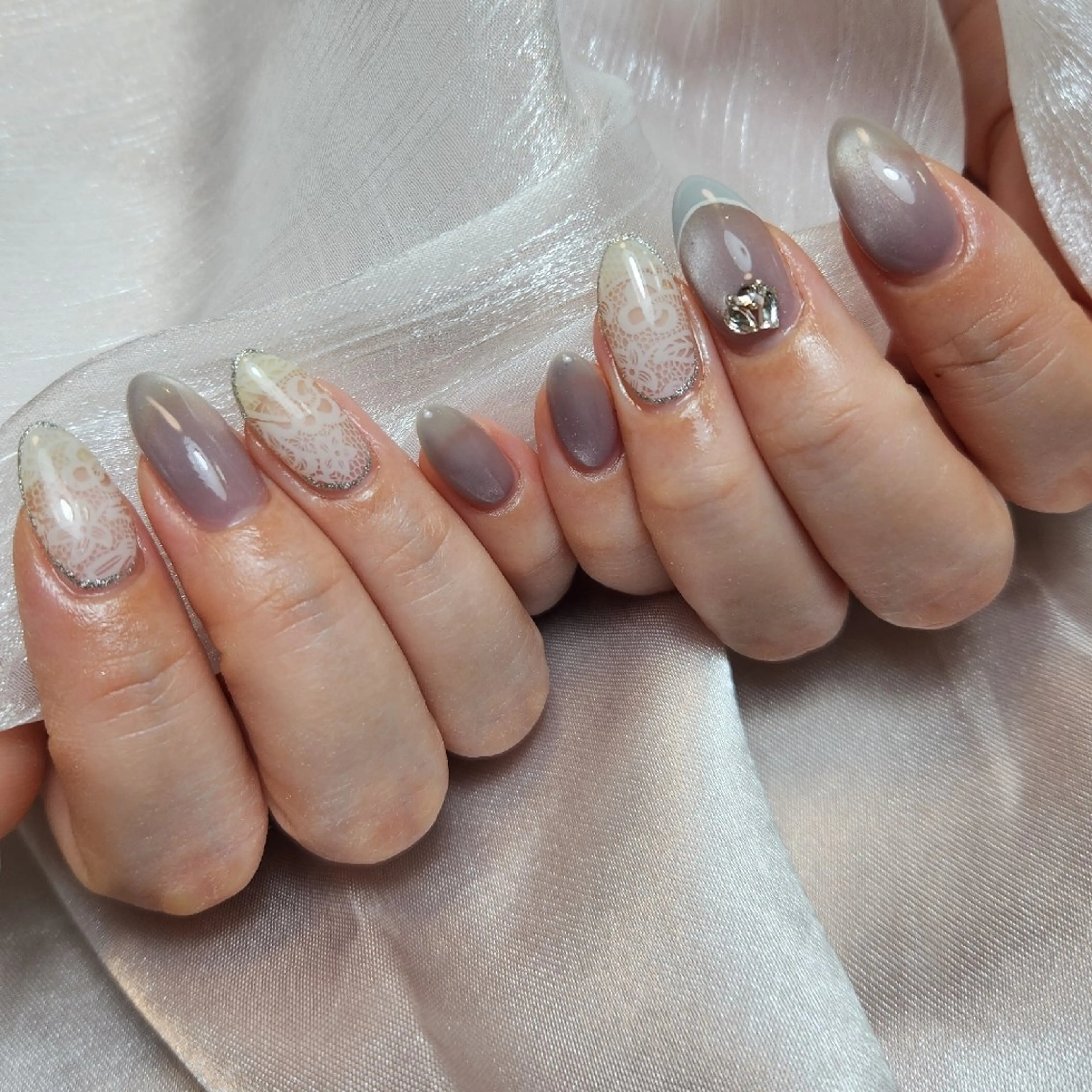 ヘアアレンジ ハンドネイル ☺︎山部 志麻☺︎のネイルデザイン